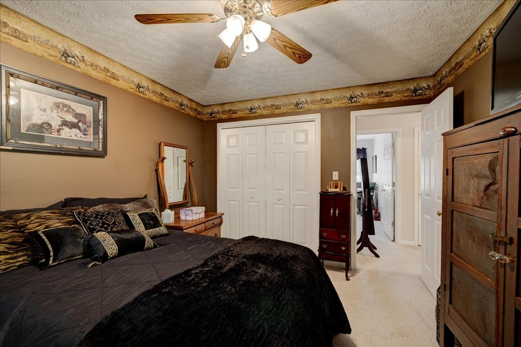 3315 Wood Brook Trail, Owensboro, Kentucky 42303, 4 Bedrooms Bedrooms, ,2 BathroomsBathrooms,Single Family Residence,For Sale,Wood Brook Trail,86977