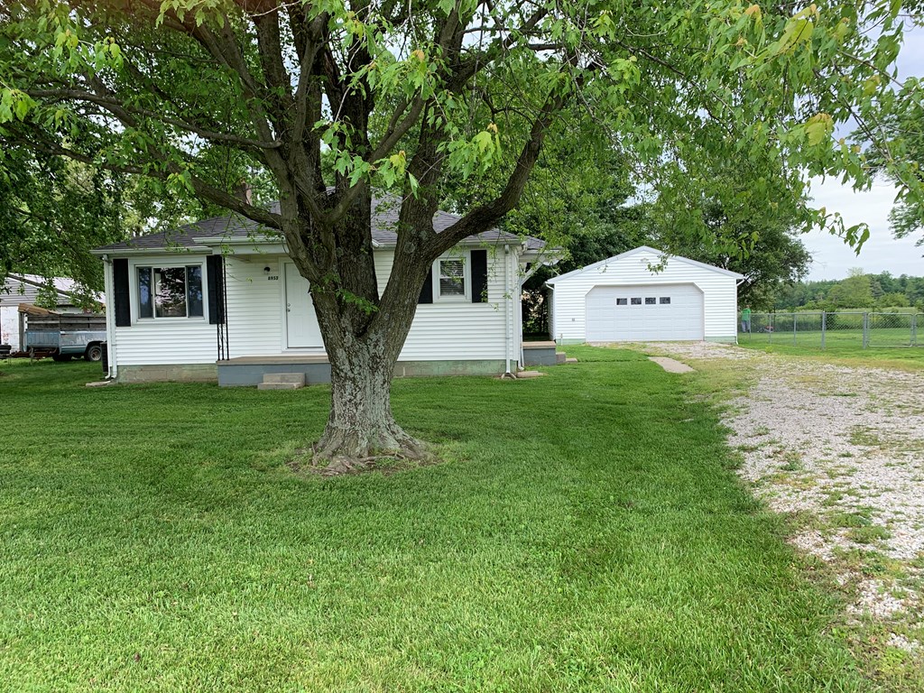 8953 HWY 60 W, Daviess Co, Kentucky 42301, 2 Bedrooms Bedrooms, ,1 BathroomBathrooms,Single Family Residence,For Sale,HWY 60 W,87033