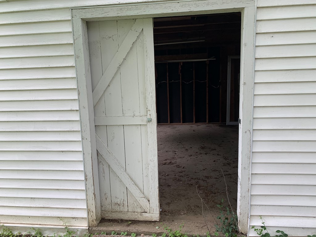8953 HWY 60 W, Daviess Co, Kentucky 42301, 2 Bedrooms Bedrooms, ,1 BathroomBathrooms,Single Family Residence,For Sale,HWY 60 W,87033