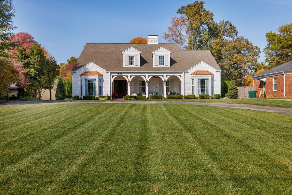 1633 Griffith Ave, Owensboro, Kentucky 42301, 6 Bedrooms Bedrooms, ,4 BathroomsBathrooms,Single Family Residence,For Sale,Griffith Ave,87043