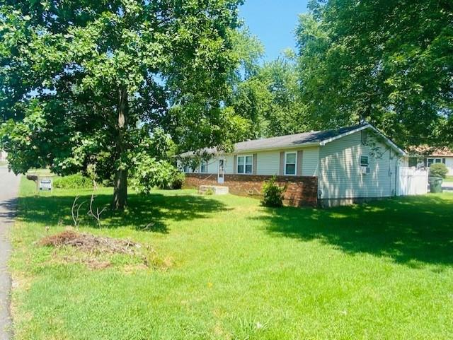 760 Washington Avenue, Madisonville, Kentucky 42431, 4 Bedrooms Bedrooms, ,2 BathroomsBathrooms,Single Family Residence,For Sale,Washington Avenue,87061