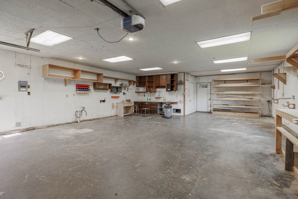 4090 Highway 142, Philpot, Kentucky 42366, 3 Bedrooms Bedrooms, ,1 BathroomBathrooms,Single Family Residence,For Sale,Highway 142,87084