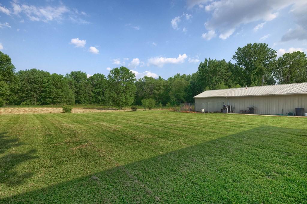 4090 Highway 142, Philpot, Kentucky 42366, 3 Bedrooms Bedrooms, ,1 BathroomBathrooms,Single Family Residence,For Sale,Highway 142,87084