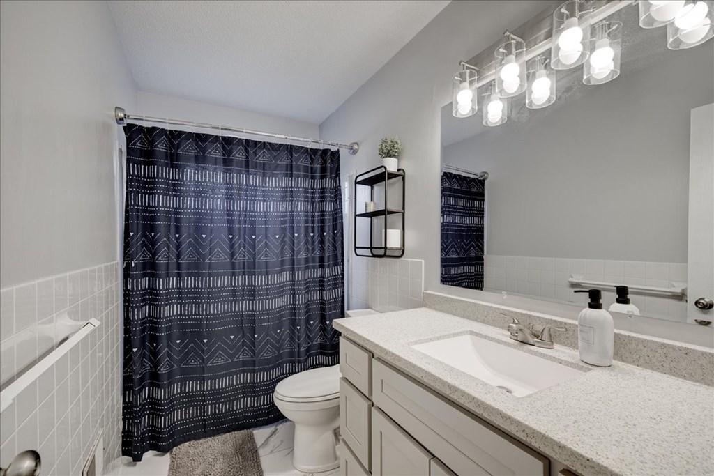 2242 Middleground Drive, Owensboro, Kentucky 42301, 4 Bedrooms Bedrooms, ,2 BathroomsBathrooms,Single Family Residence,For Sale,Middleground Drive,87092