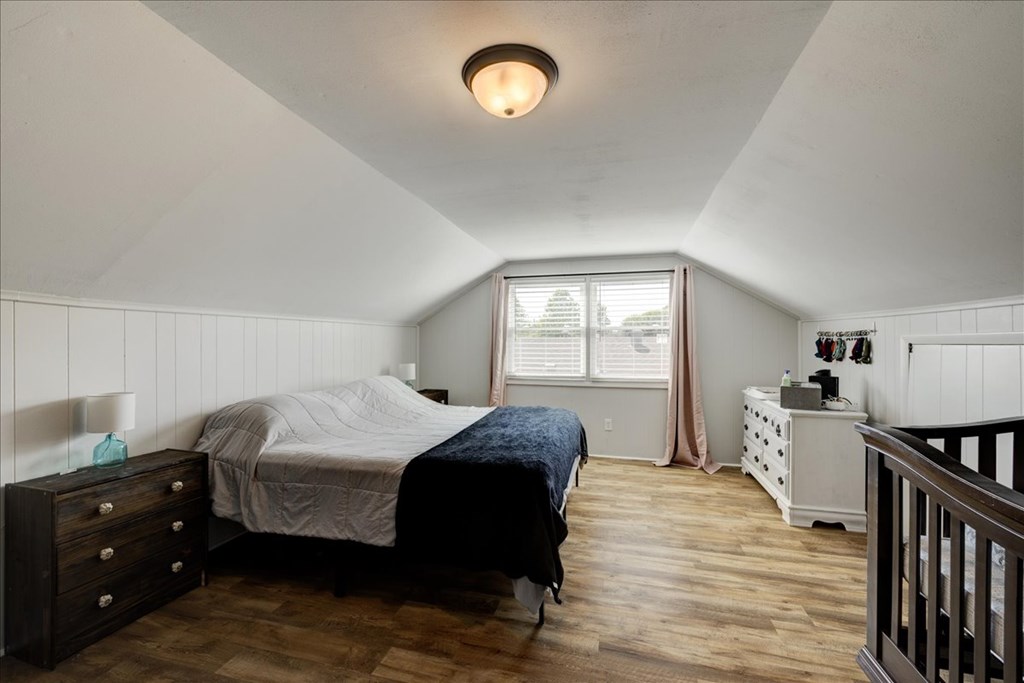 2242 Middleground Drive, Owensboro, Kentucky 42301, 4 Bedrooms Bedrooms, ,2 BathroomsBathrooms,Single Family Residence,For Sale,Middleground Drive,87092