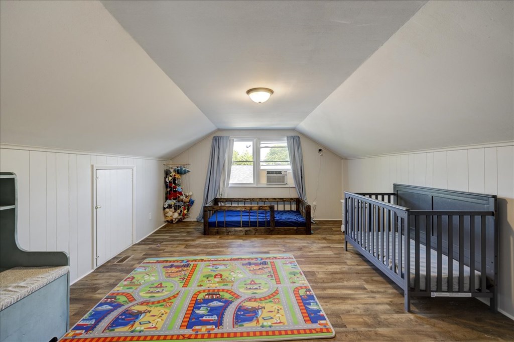2242 Middleground Drive, Owensboro, Kentucky 42301, 4 Bedrooms Bedrooms, ,2 BathroomsBathrooms,Single Family Residence,For Sale,Middleground Drive,87092
