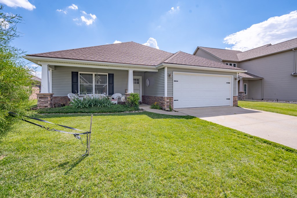 2406 Winning Colors Way, Owensboro, Kentucky 42301, 5 Bedrooms Bedrooms, ,2 BathroomsBathrooms,Single Family Residence,For Sale,Winning Colors Way,87118