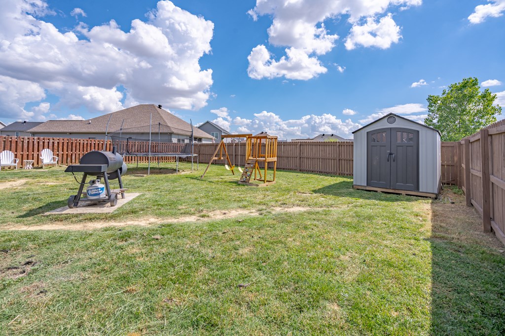 2406 Winning Colors Way, Owensboro, Kentucky 42301, 5 Bedrooms Bedrooms, ,2 BathroomsBathrooms,Single Family Residence,For Sale,Winning Colors Way,87118