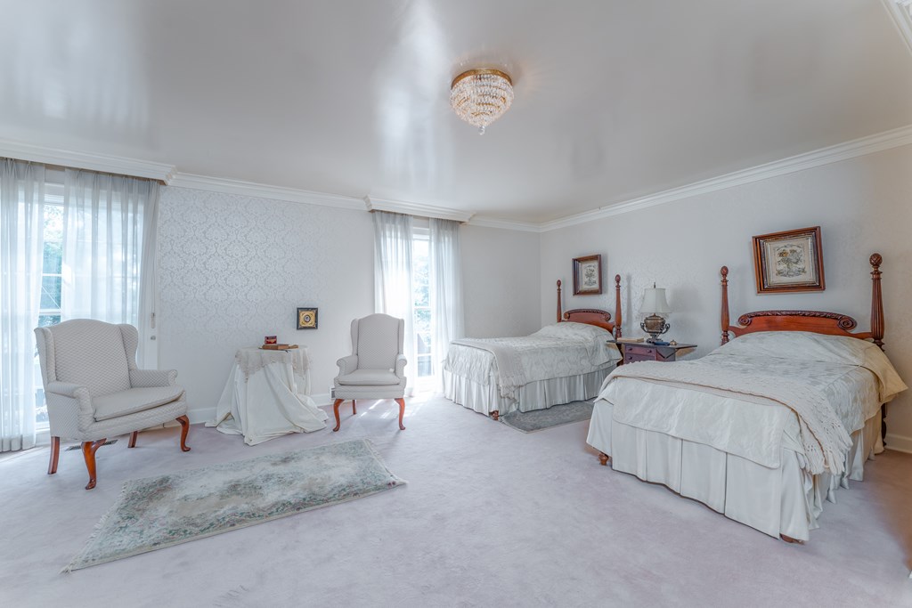 2125 Sheridan Place, Owensboro, Kentucky 42301, 4 Bedrooms Bedrooms, ,2 BathroomsBathrooms,Single Family Residence,For Sale,Sheridan Place,87128