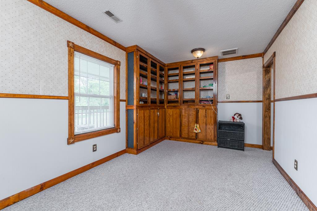 4275 Greenbriar Rd, Utica, Kentucky 42376, 5 Bedrooms Bedrooms, ,3 BathroomsBathrooms,Single Family Residence,For Sale,Greenbriar Rd,87174