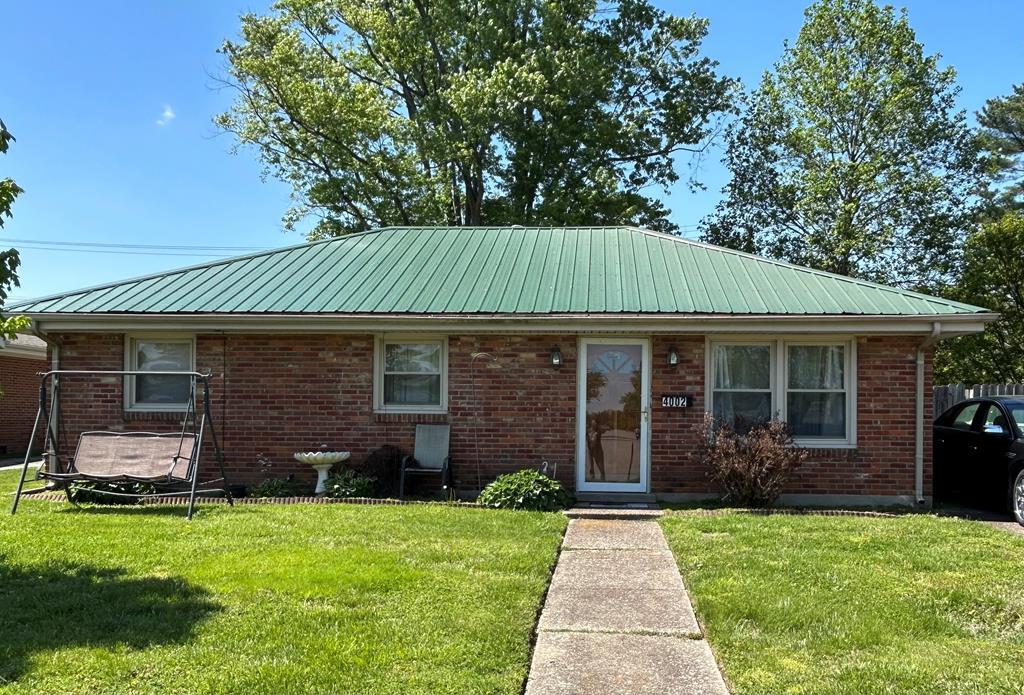 4002 JEFFERSON ST, Owensboro, Kentucky 42303, 3 Bedrooms Bedrooms, ,1 BathroomBathrooms,Single Family Residence,For Sale,JEFFERSON ST,87195
