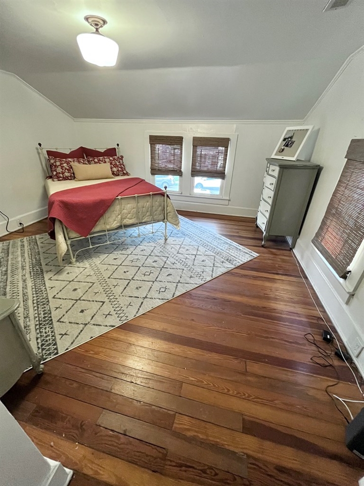 413 Hill Ave, Owensboro, Kentucky 42301, 4 Bedrooms Bedrooms, ,2 BathroomsBathrooms,Single Family Residence,For Sale,Hill Ave,87199