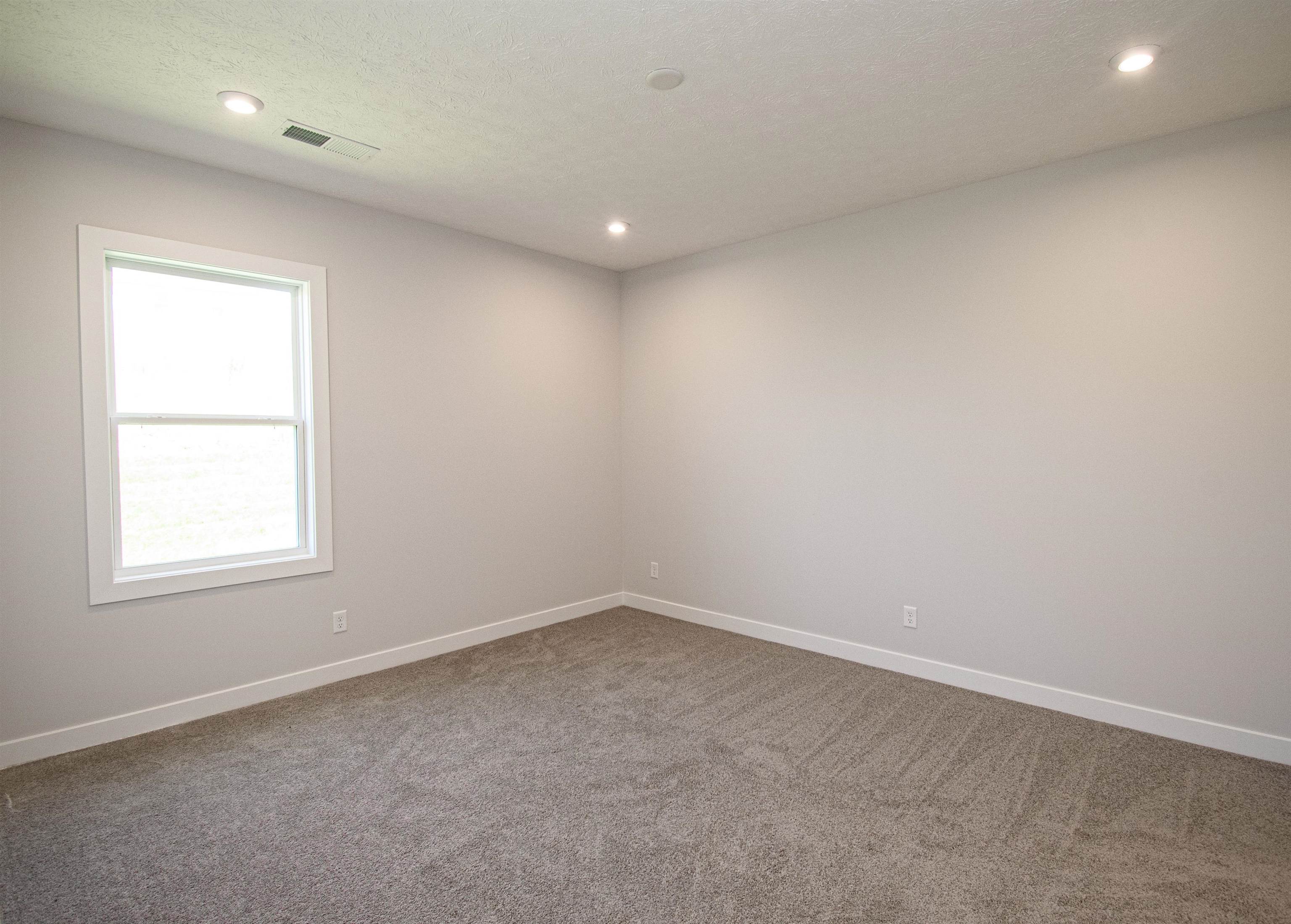 6560 Valley Brook Trace, Utica, Kentucky 42376, 3 Bedrooms Bedrooms, ,2 BathroomsBathrooms,Single Family Residence,For Sale,Valley Brook Trace,87204