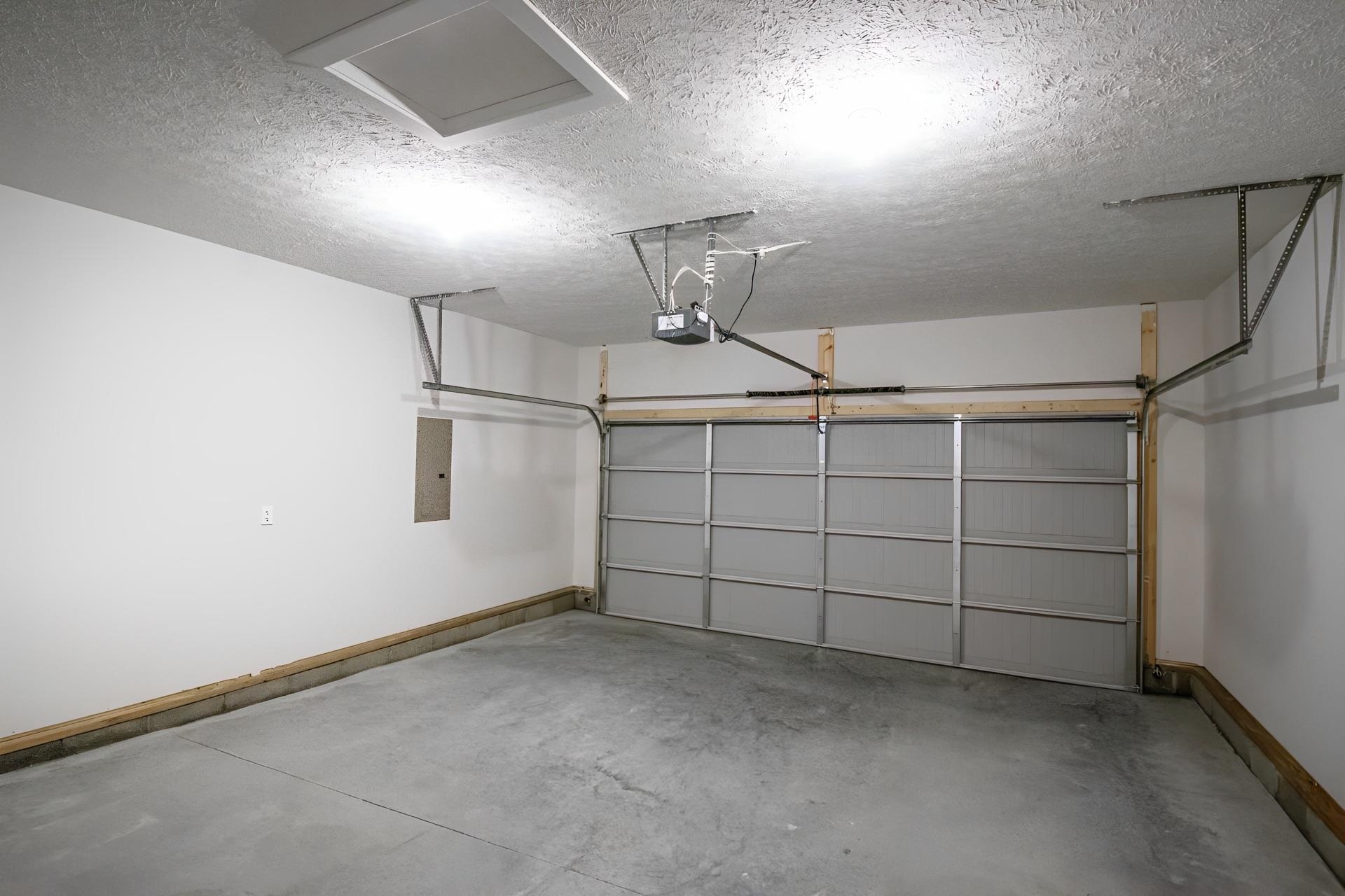 6560 Valley Brook Trace, Utica, Kentucky 42376, 3 Bedrooms Bedrooms, ,2 BathroomsBathrooms,Single Family Residence,For Sale,Valley Brook Trace,87204