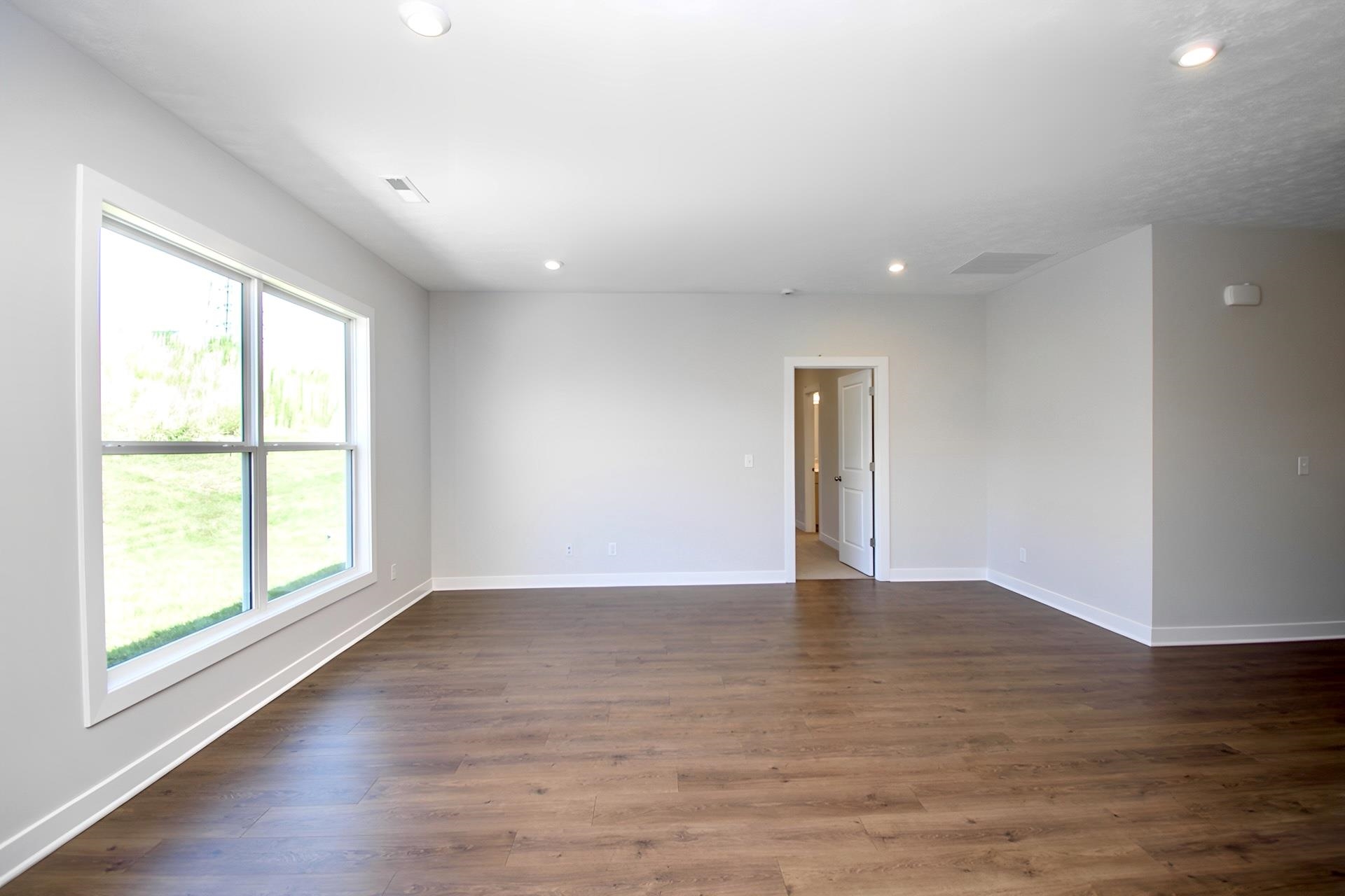 6560 Valley Brook Trace, Utica, Kentucky 42376, 3 Bedrooms Bedrooms, ,2 BathroomsBathrooms,Single Family Residence,For Sale,Valley Brook Trace,87204