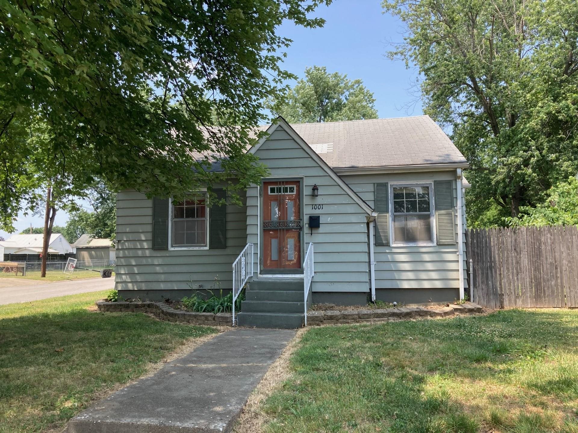 1001 21st Street, Owensboro, Kentucky 42303, 3 Bedrooms Bedrooms, ,1 BathroomBathrooms,Single Family Residence,For Sale,21st Street,87210