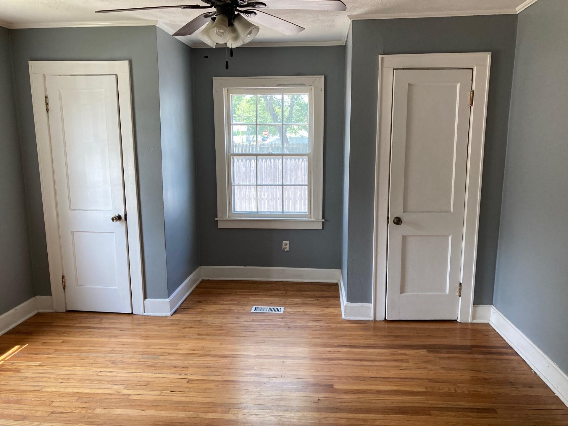 1001 21st Street, Owensboro, Kentucky 42303, 3 Bedrooms Bedrooms, ,1 BathroomBathrooms,Single Family Residence,For Sale,21st Street,87210