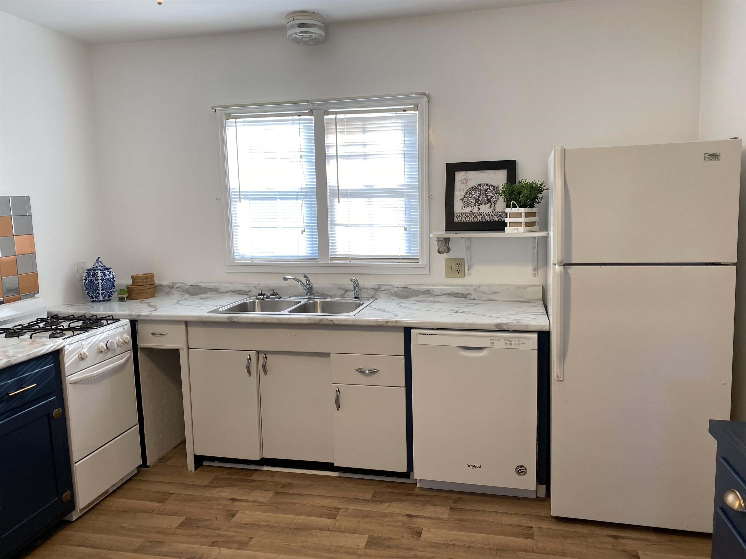 310 25th Street, Owensboro, Kentucky 42301, 2 Bedrooms Bedrooms, ,1 BathroomBathrooms,Single Family Residence,For Sale,25th Street,87229