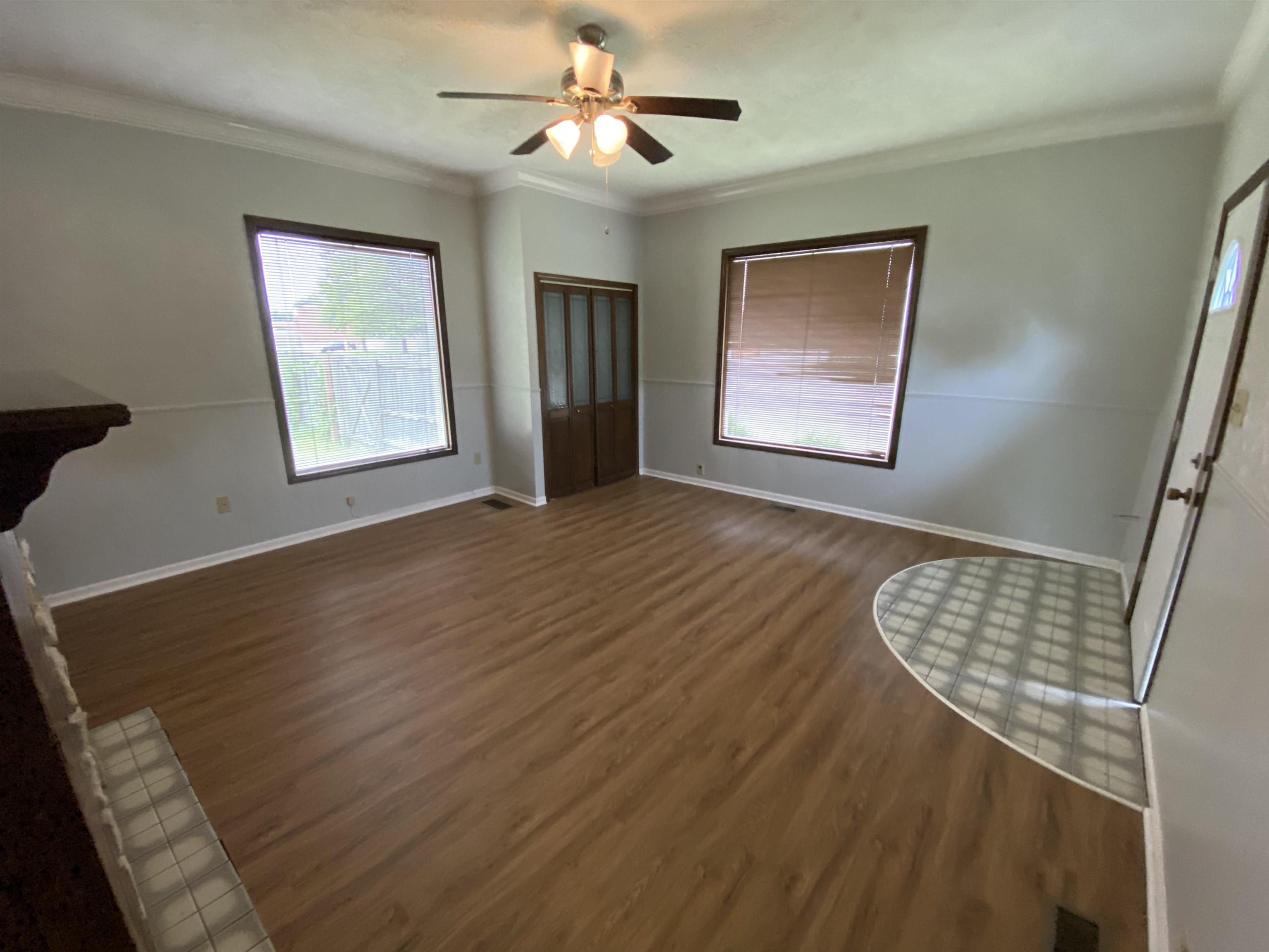 310 25th Street, Owensboro, Kentucky 42301, 2 Bedrooms Bedrooms, ,1 BathroomBathrooms,Single Family Residence,For Sale,25th Street,87229