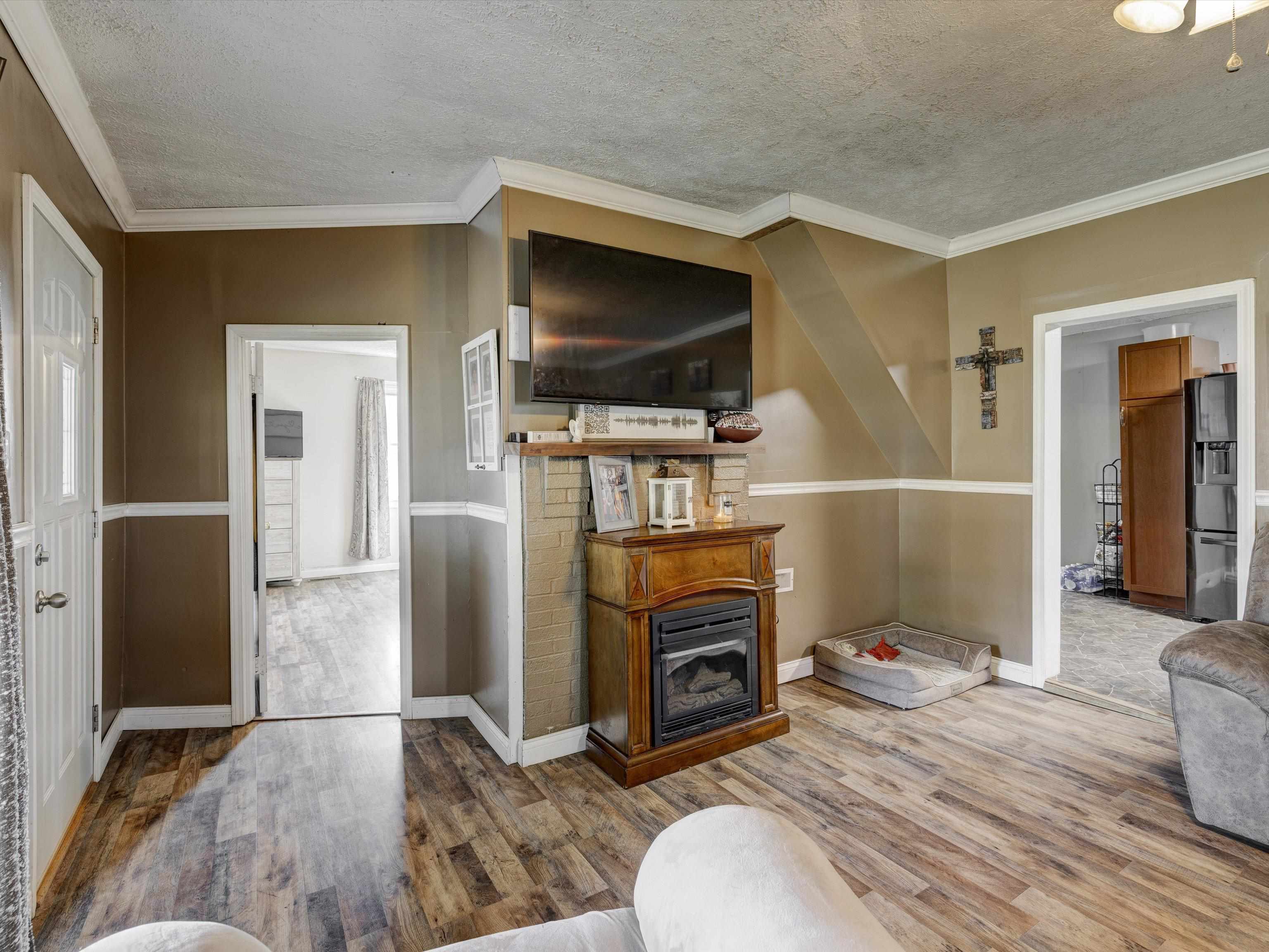 415 Main Street, Island, Kentucky 42350, 4 Bedrooms Bedrooms, ,1 BathroomBathrooms,Single Family Residence,For Sale,Main Street,87235