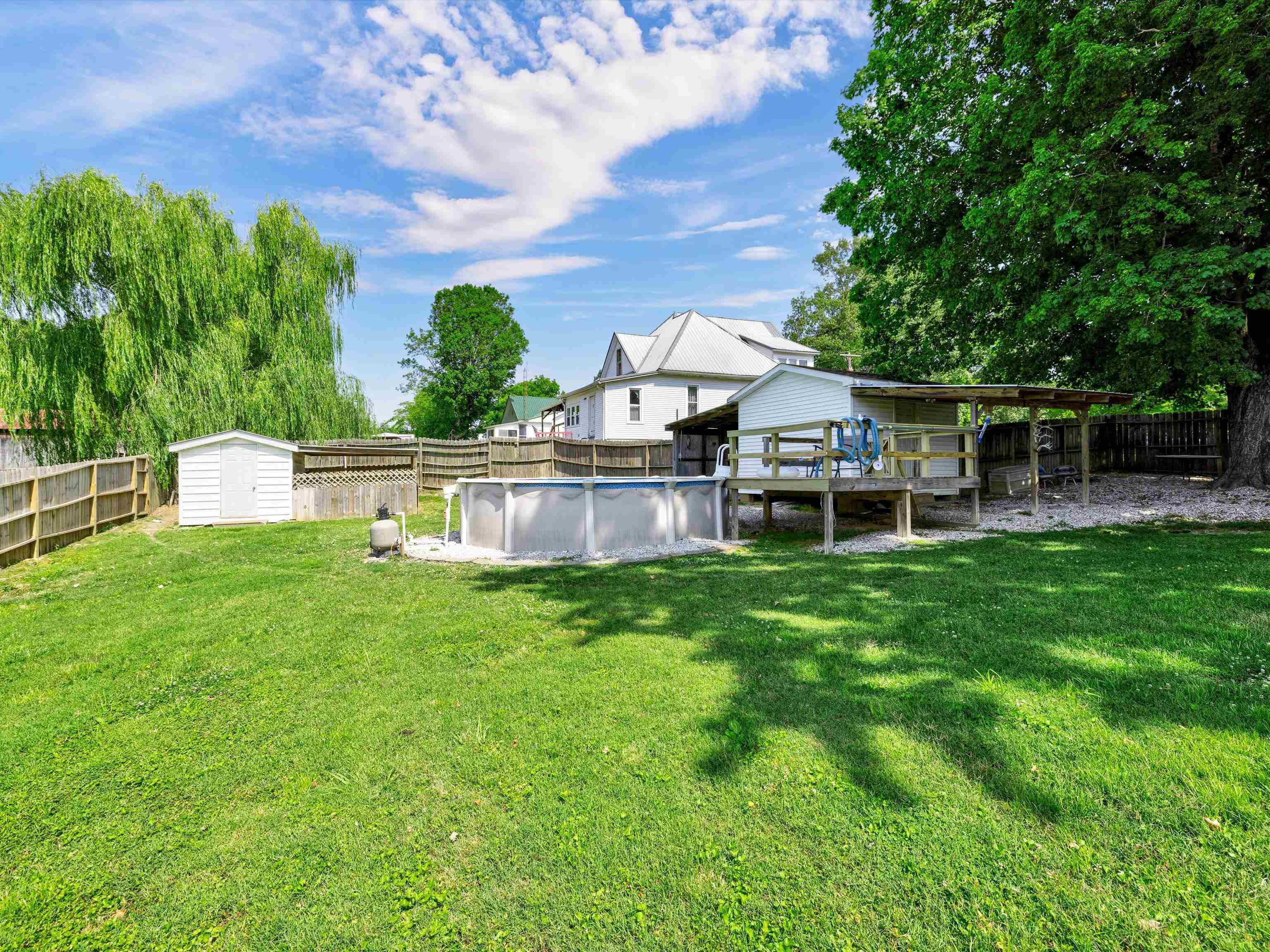 415 Main Street, Island, Kentucky 42350, 4 Bedrooms Bedrooms, ,1 BathroomBathrooms,Single Family Residence,For Sale,Main Street,87235