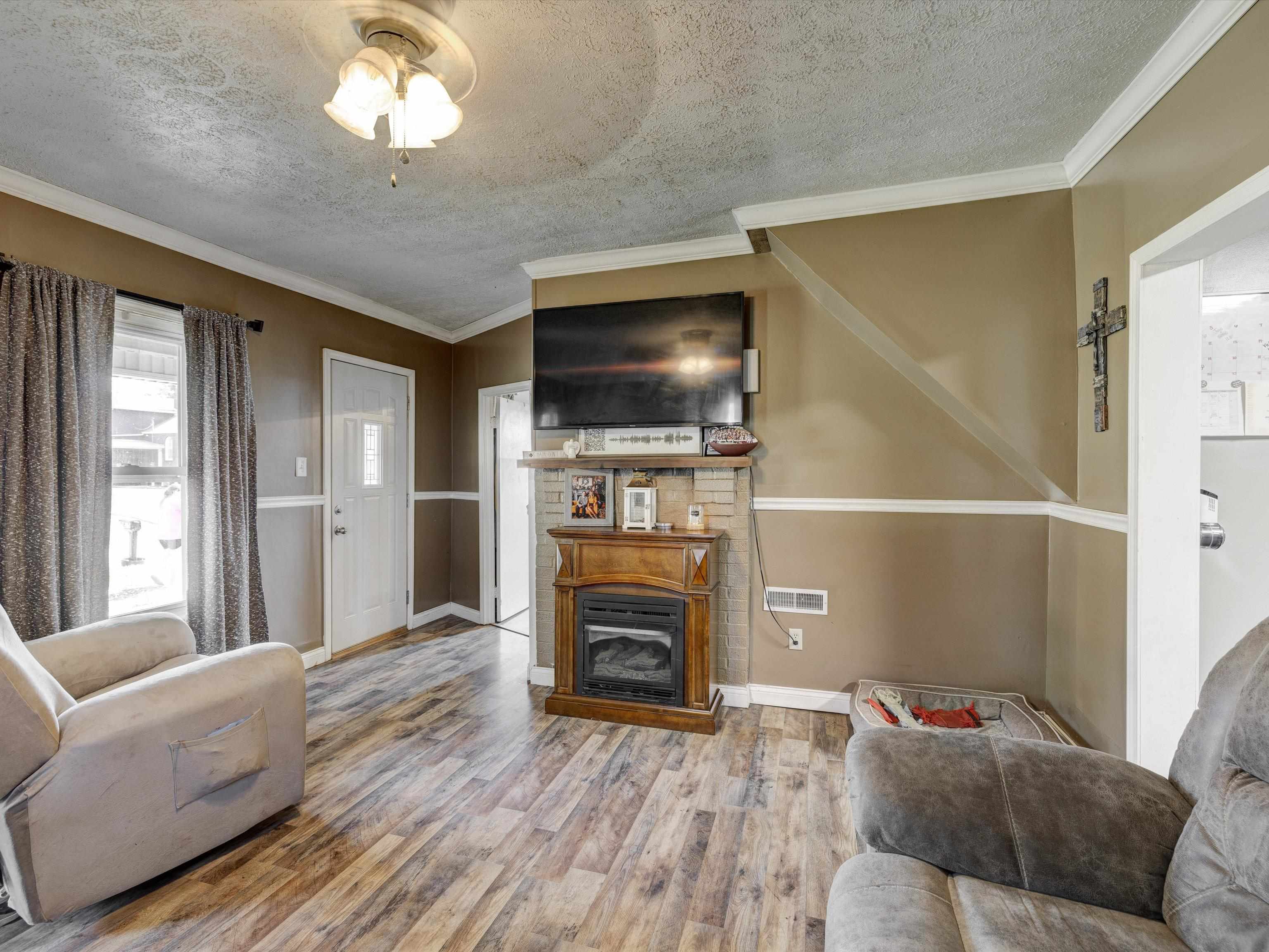 415 Main Street, Island, Kentucky 42350, 4 Bedrooms Bedrooms, ,1 BathroomBathrooms,Single Family Residence,For Sale,Main Street,87235