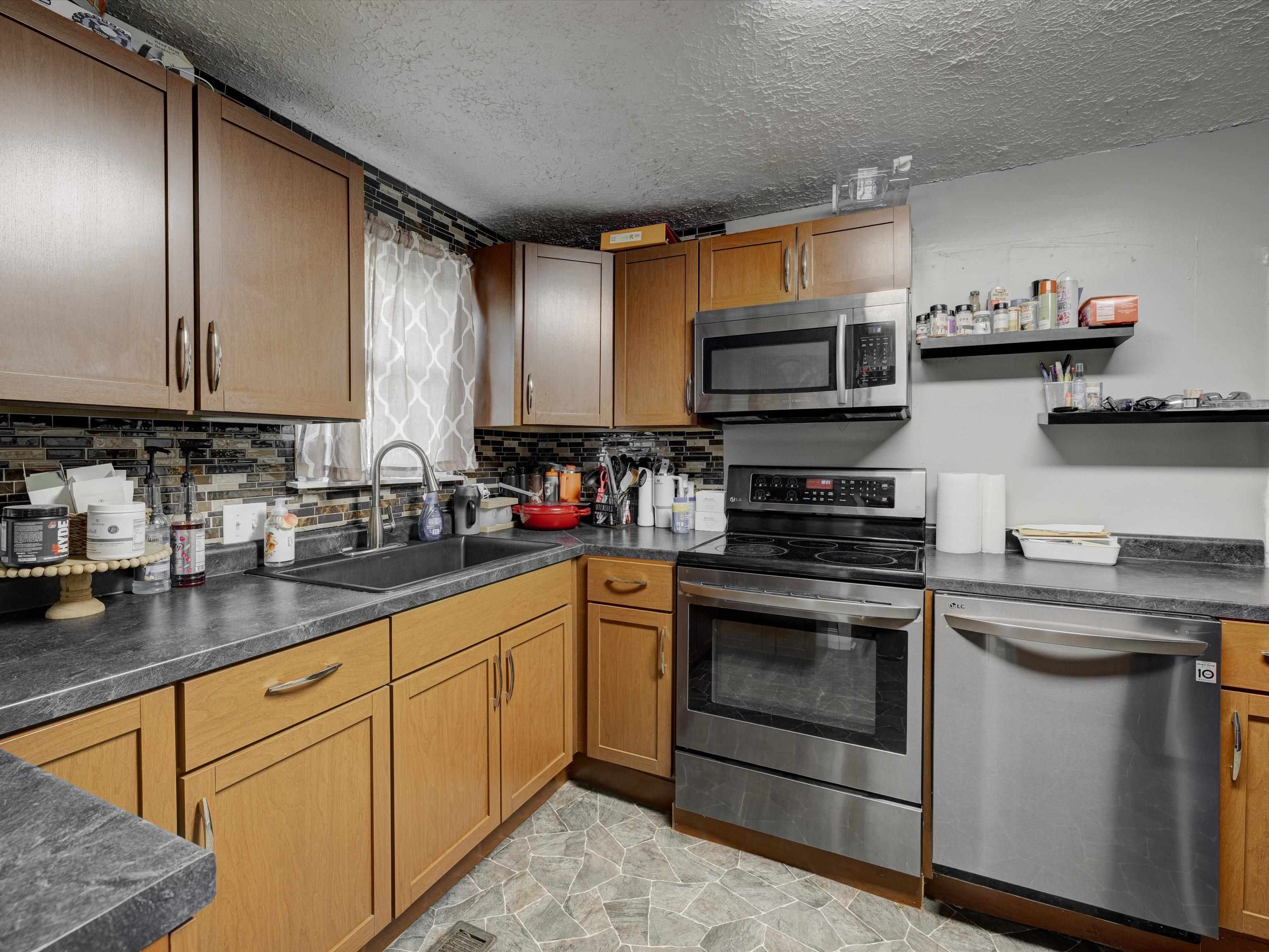 415 Main Street, Island, Kentucky 42350, 4 Bedrooms Bedrooms, ,1 BathroomBathrooms,Single Family Residence,For Sale,Main Street,87235