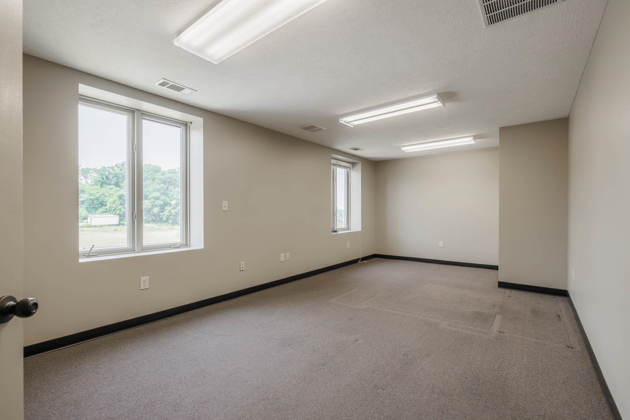 1865 Parrish Ave East, Owensboro, Kentucky 42303, ,Industrial,For Sale,Parrish Ave East,87266