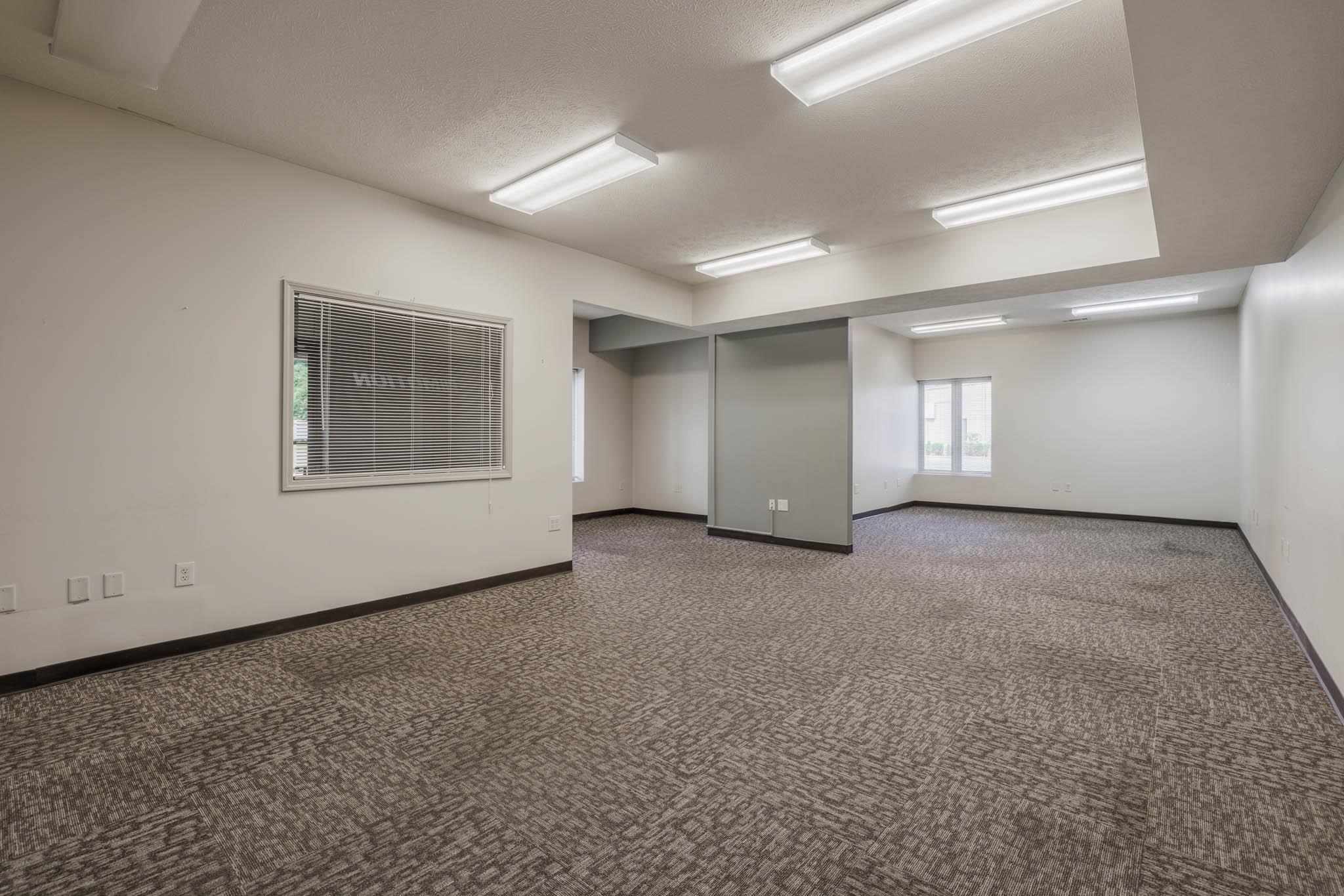 1865 Parrish Ave East, Owensboro, Kentucky 42303, ,Industrial,For Sale,Parrish Ave East,87266