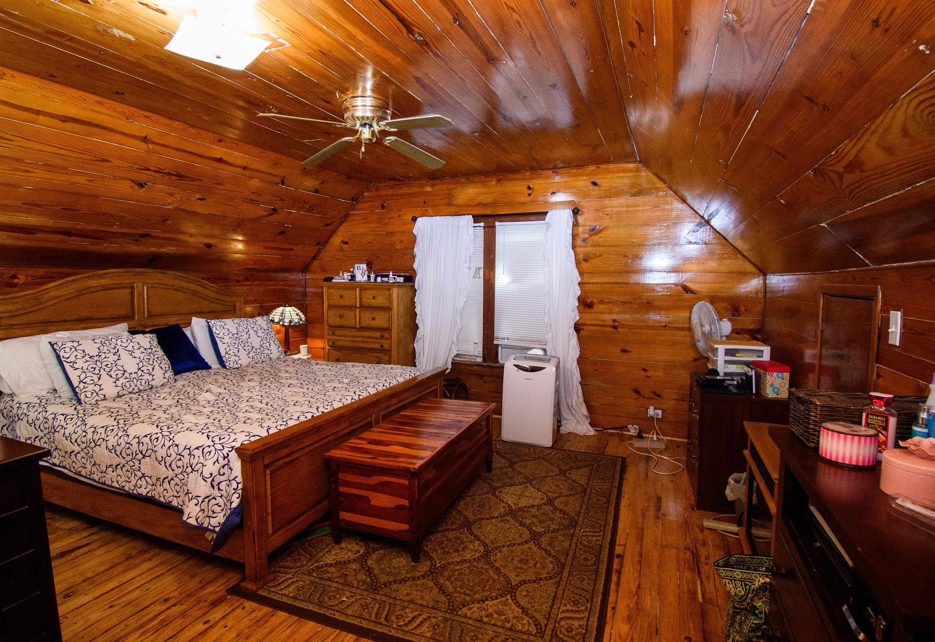 385 Main St, Sacramento, Kentucky 42372, 4 Bedrooms Bedrooms, ,2 BathroomsBathrooms,Single Family Residence,For Sale,Main St,87272
