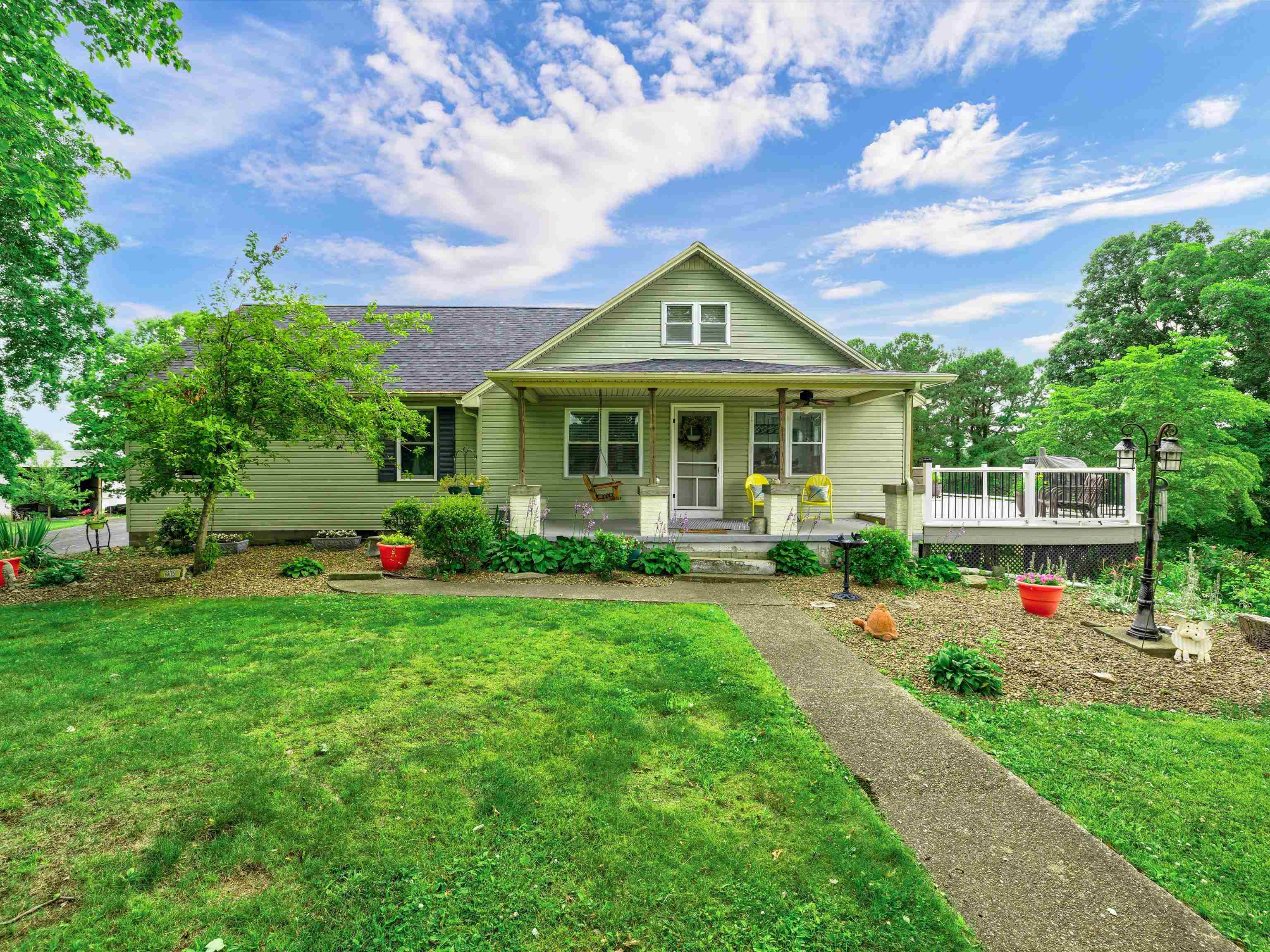 1815 State Route 1389, Hawesville, Kentucky 42348, 2 Bedrooms Bedrooms, ,2 BathroomsBathrooms,Single Family Residence,For Sale,State Route 1389,87325