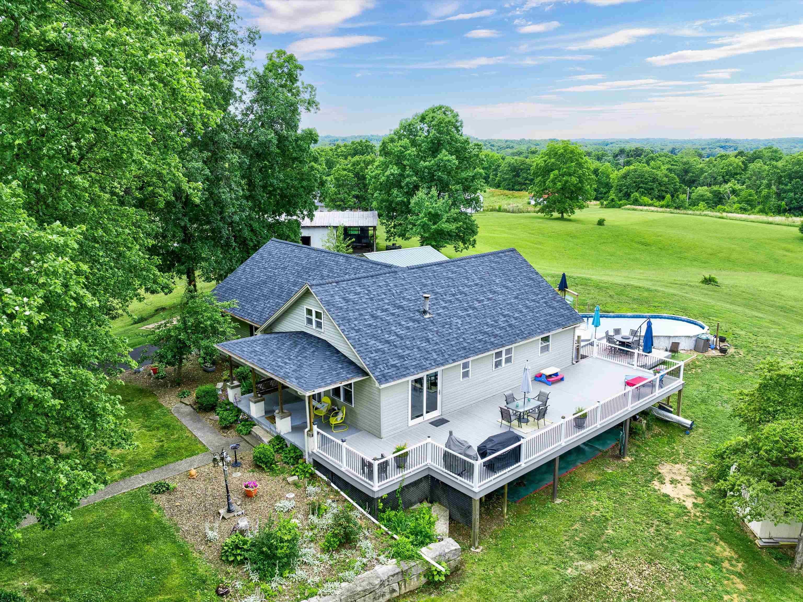 1815 State Route 1389, Hawesville, Kentucky 42348, 2 Bedrooms Bedrooms, ,2 BathroomsBathrooms,Single Family Residence,For Sale,State Route 1389,87325