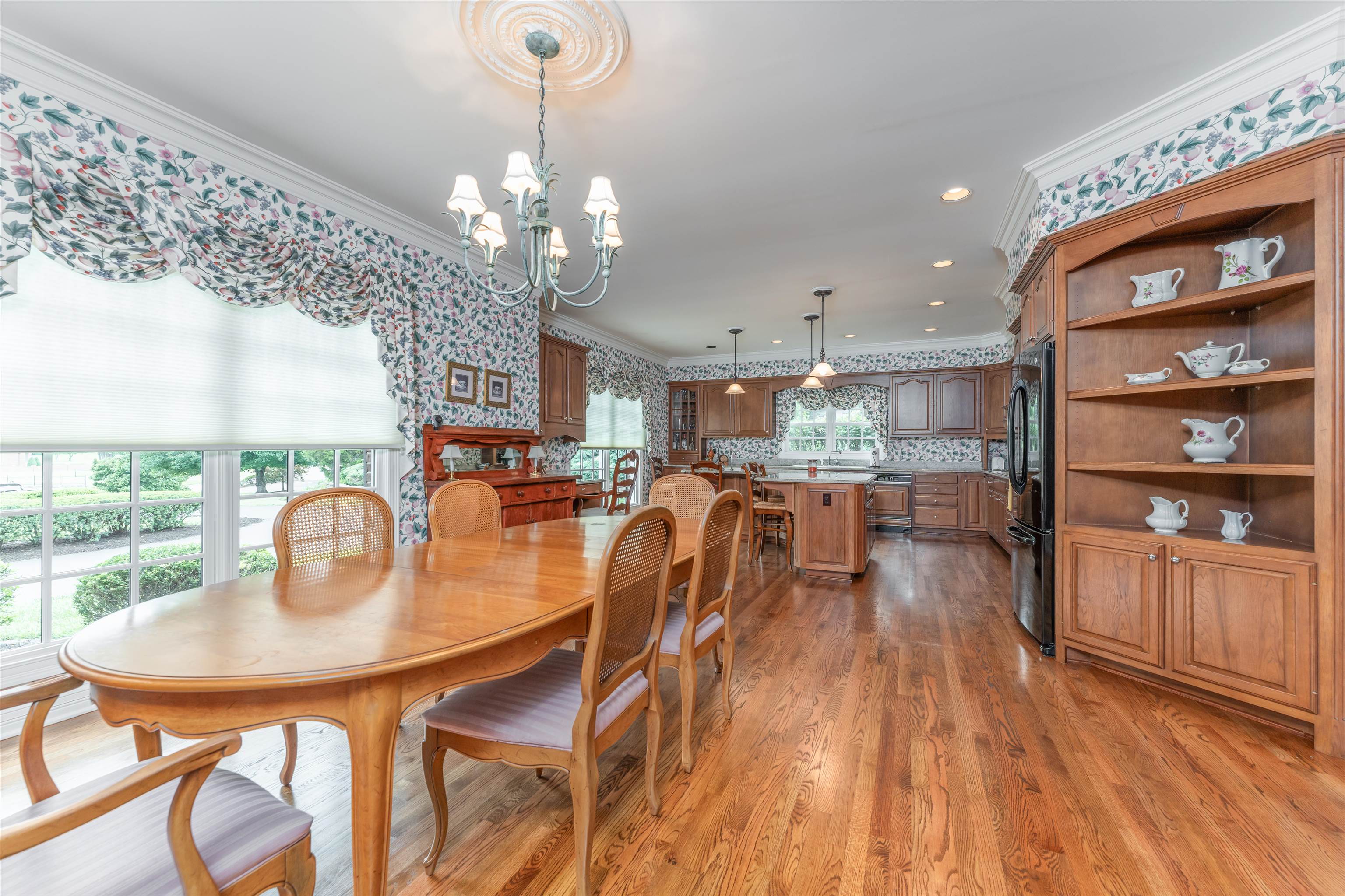 3811 Sandwedge Court, Owensboro, Kentucky 42303, 5 Bedrooms Bedrooms, ,4 BathroomsBathrooms,Single Family Residence,For Sale,Sandwedge Court,87329