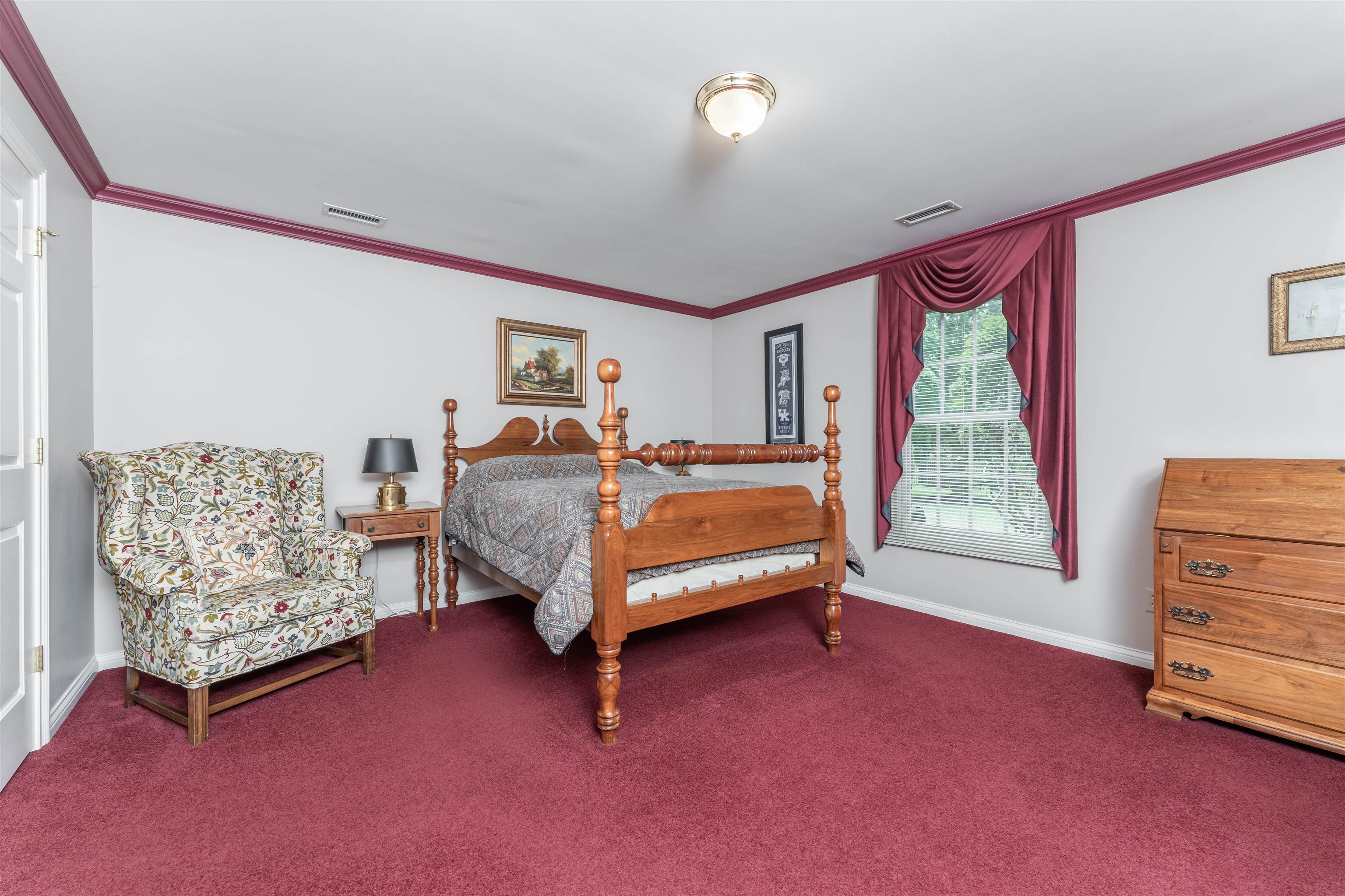 3811 Sandwedge Court, Owensboro, Kentucky 42303, 5 Bedrooms Bedrooms, ,4 BathroomsBathrooms,Single Family Residence,For Sale,Sandwedge Court,87329