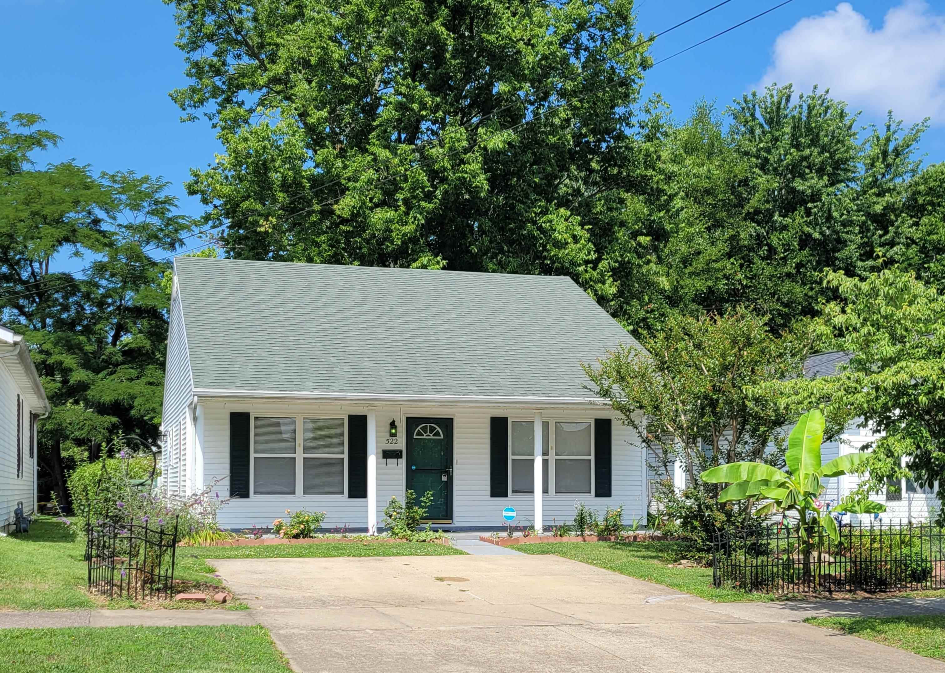 522 Bolivar Street, Owensboro, Kentucky 42303, 3 Bedrooms Bedrooms, ,1 BathroomBathrooms,Single Family Residence,For Sale,Bolivar Street,87337