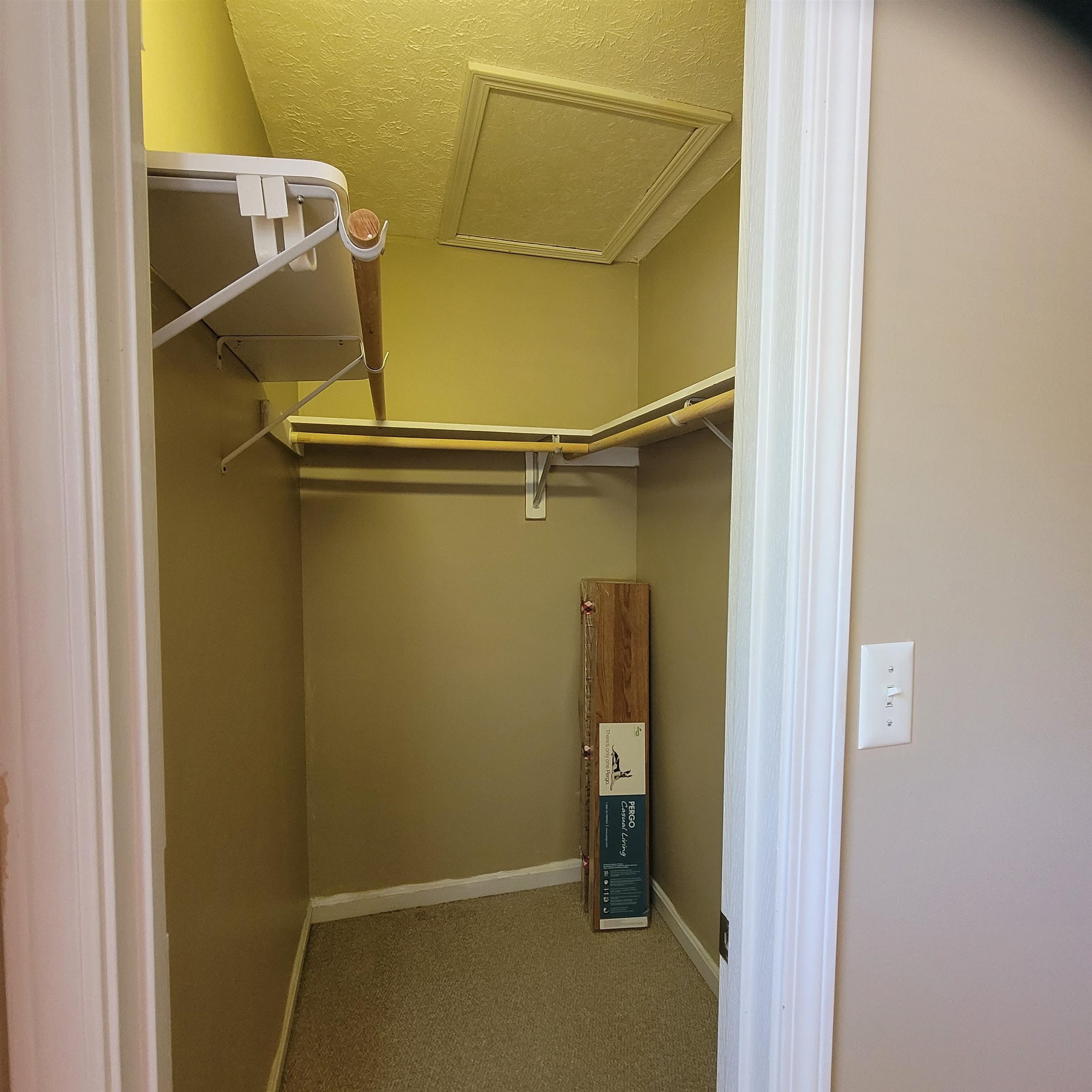 522 Bolivar Street, Owensboro, Kentucky 42303, 3 Bedrooms Bedrooms, ,1 BathroomBathrooms,Single Family Residence,For Sale,Bolivar Street,87337