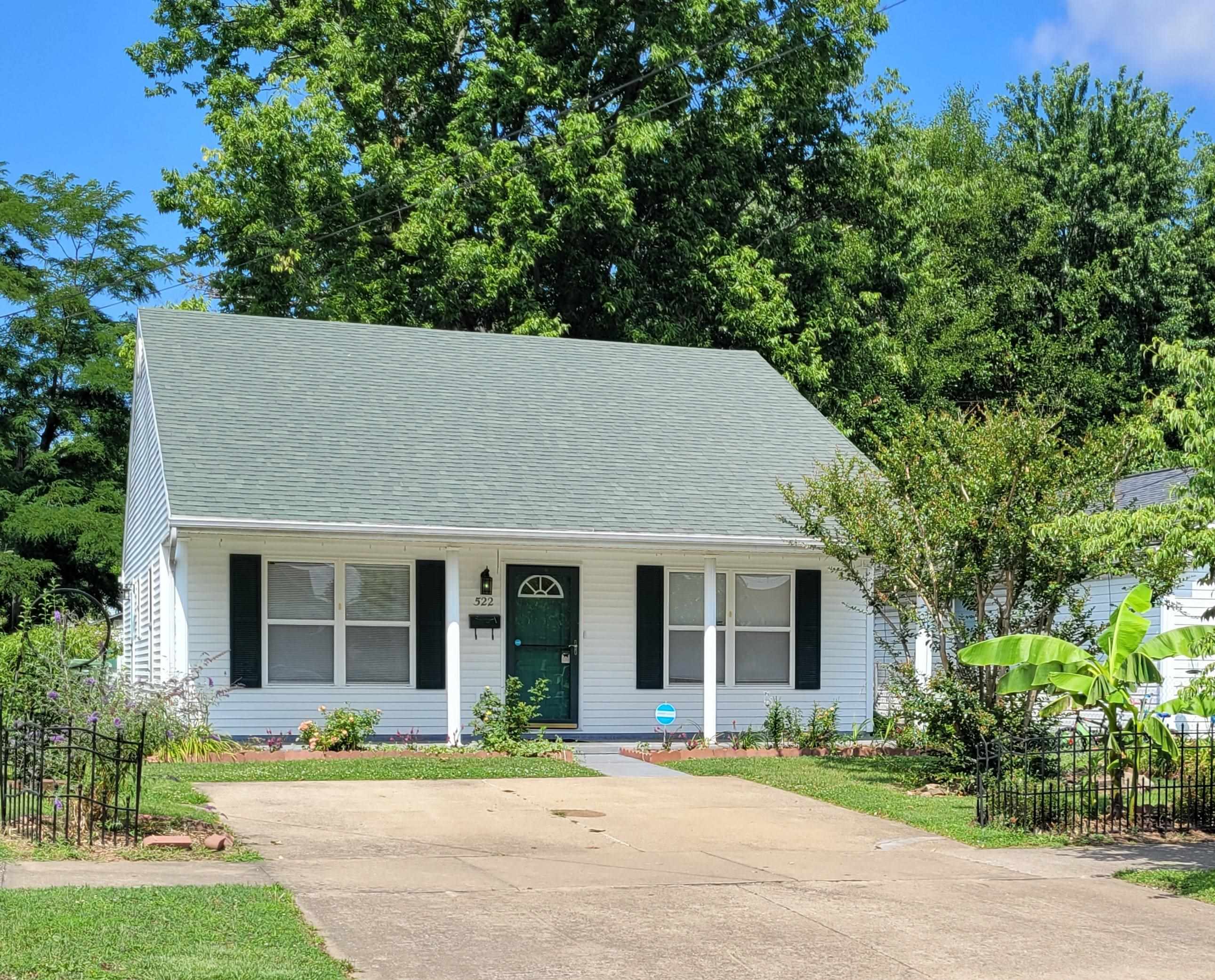 522 Bolivar Street, Owensboro, Kentucky 42303, 3 Bedrooms Bedrooms, ,1 BathroomBathrooms,Single Family Residence,For Sale,Bolivar Street,87337