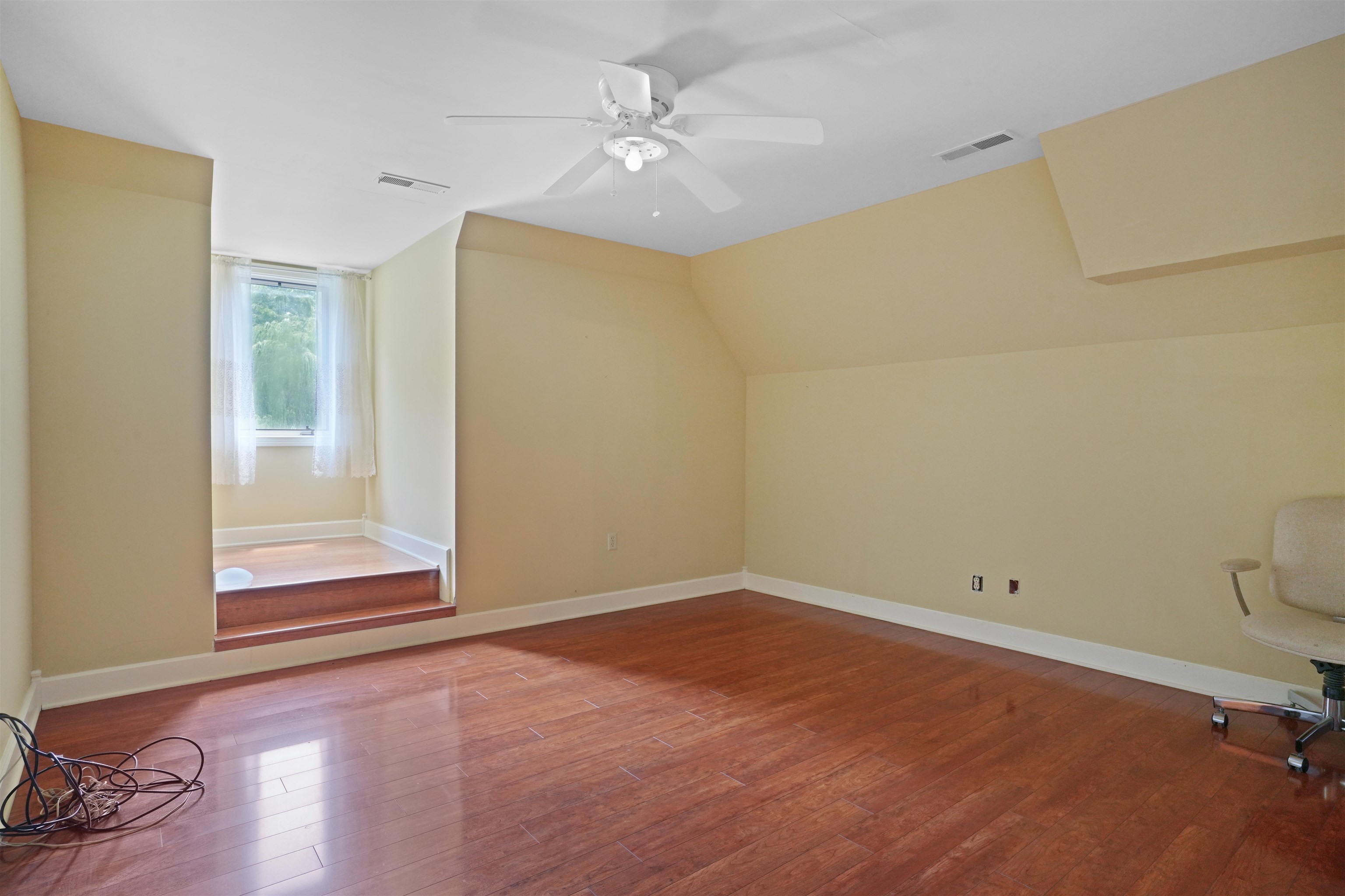 3644 Highway 351, Henderson, Kentucky 42420, 5 Bedrooms Bedrooms, ,3 BathroomsBathrooms,Single Family Residence,For Sale,Highway 351,87345