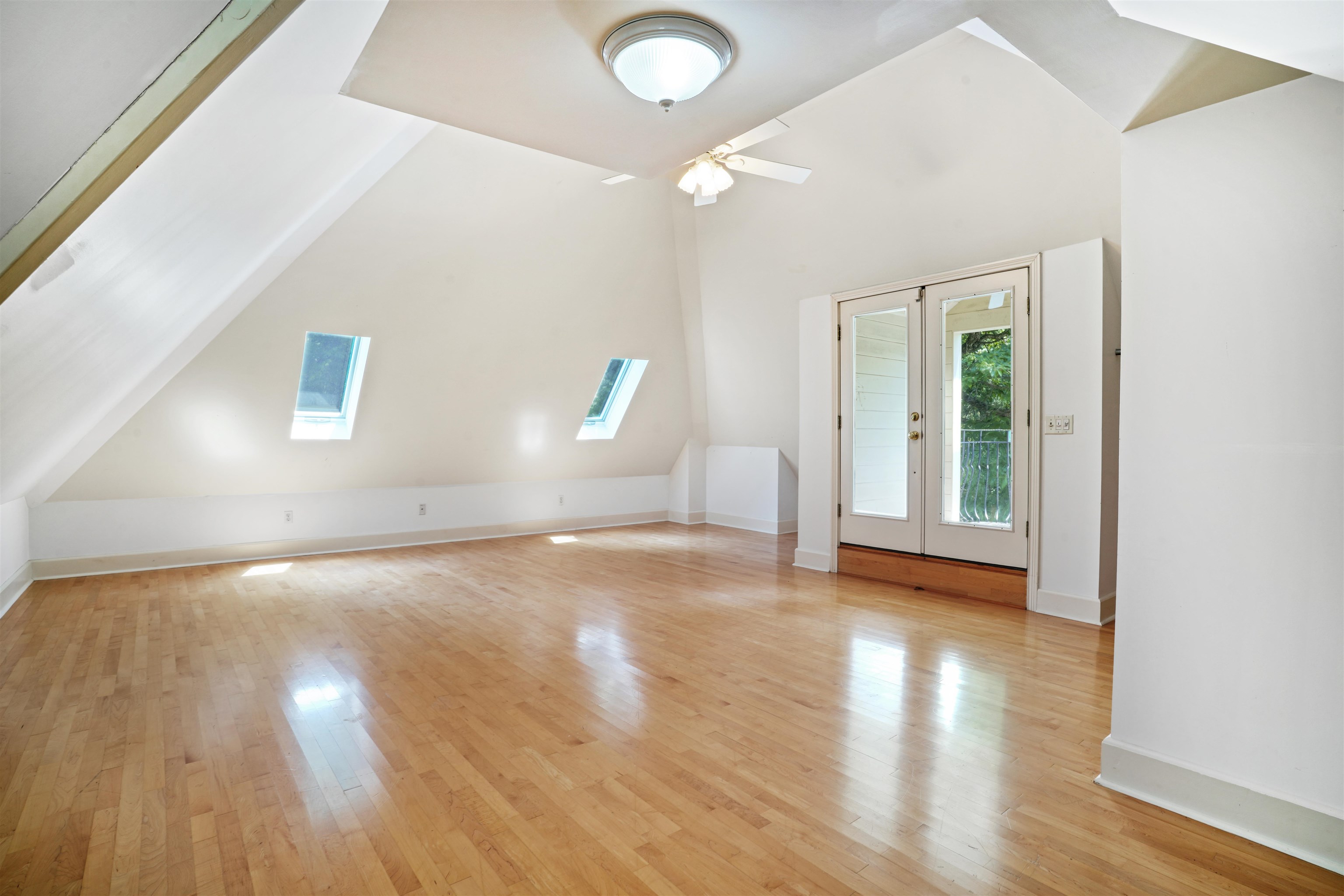 3644 Highway 351, Henderson, Kentucky 42420, 5 Bedrooms Bedrooms, ,3 BathroomsBathrooms,Single Family Residence,For Sale,Highway 351,87345