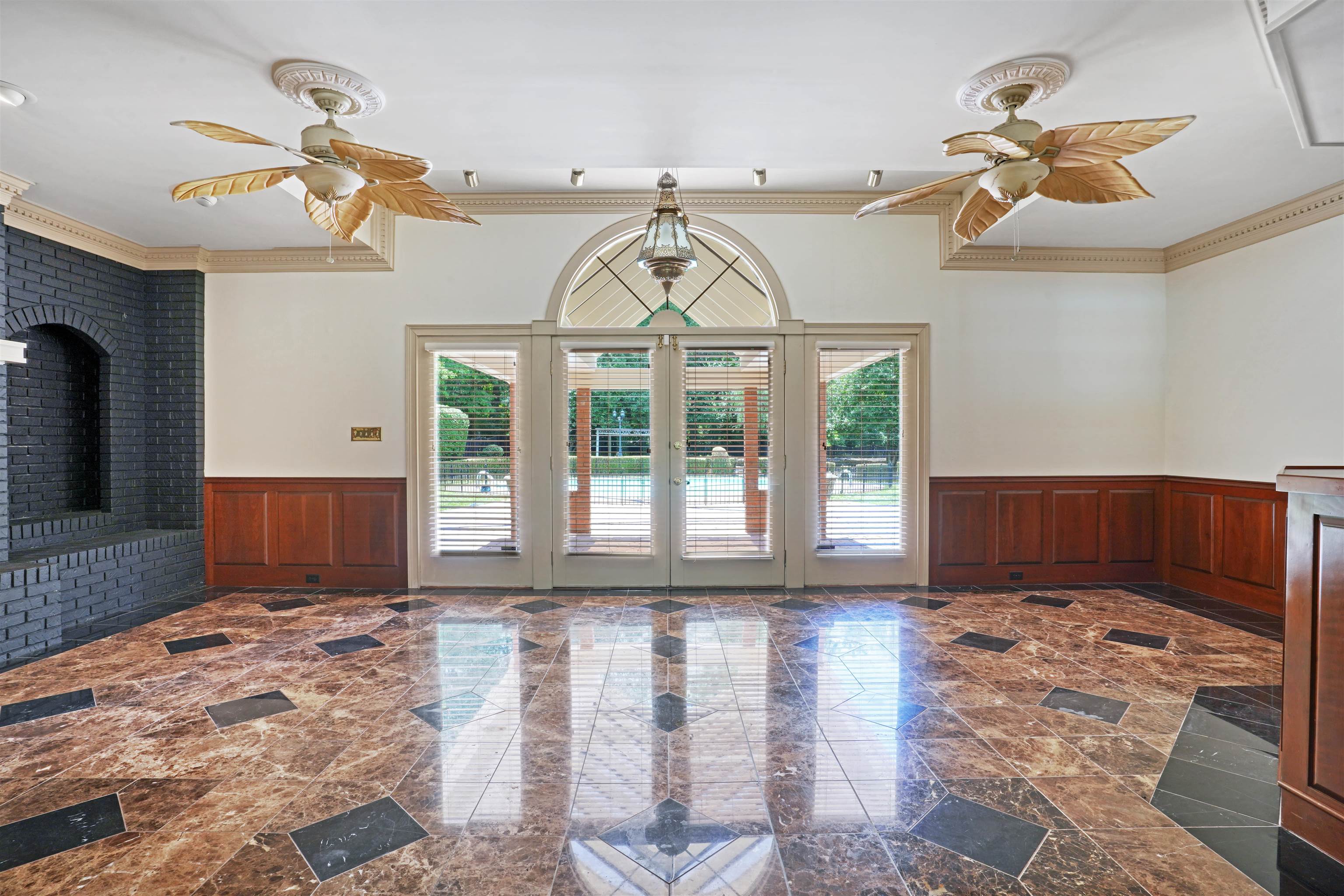 3644 Highway 351, Henderson, Kentucky 42420, 5 Bedrooms Bedrooms, ,3 BathroomsBathrooms,Single Family Residence,For Sale,Highway 351,87345