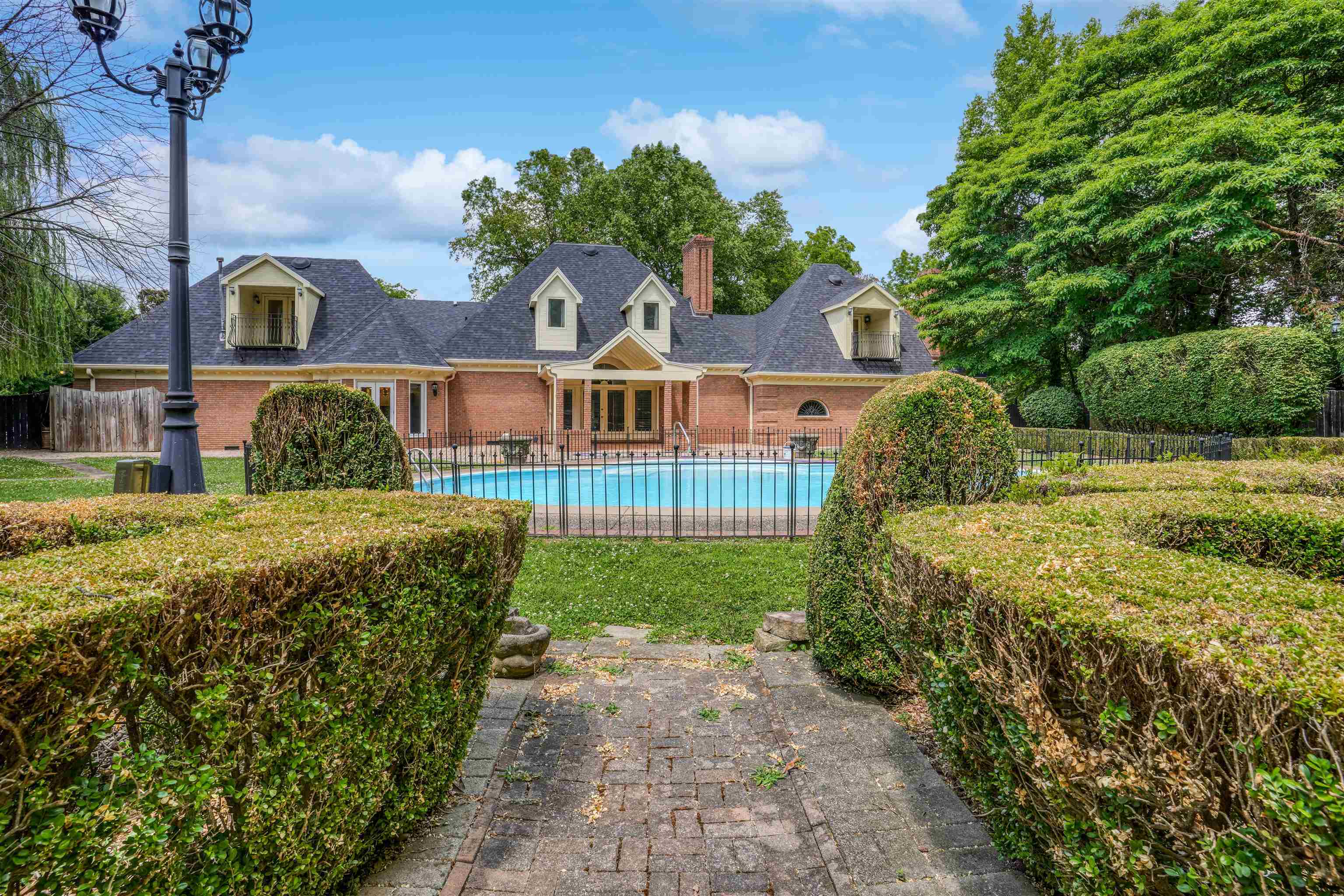 3644 Highway 351, Henderson, Kentucky 42420, 5 Bedrooms Bedrooms, ,3 BathroomsBathrooms,Single Family Residence,For Sale,Highway 351,87345