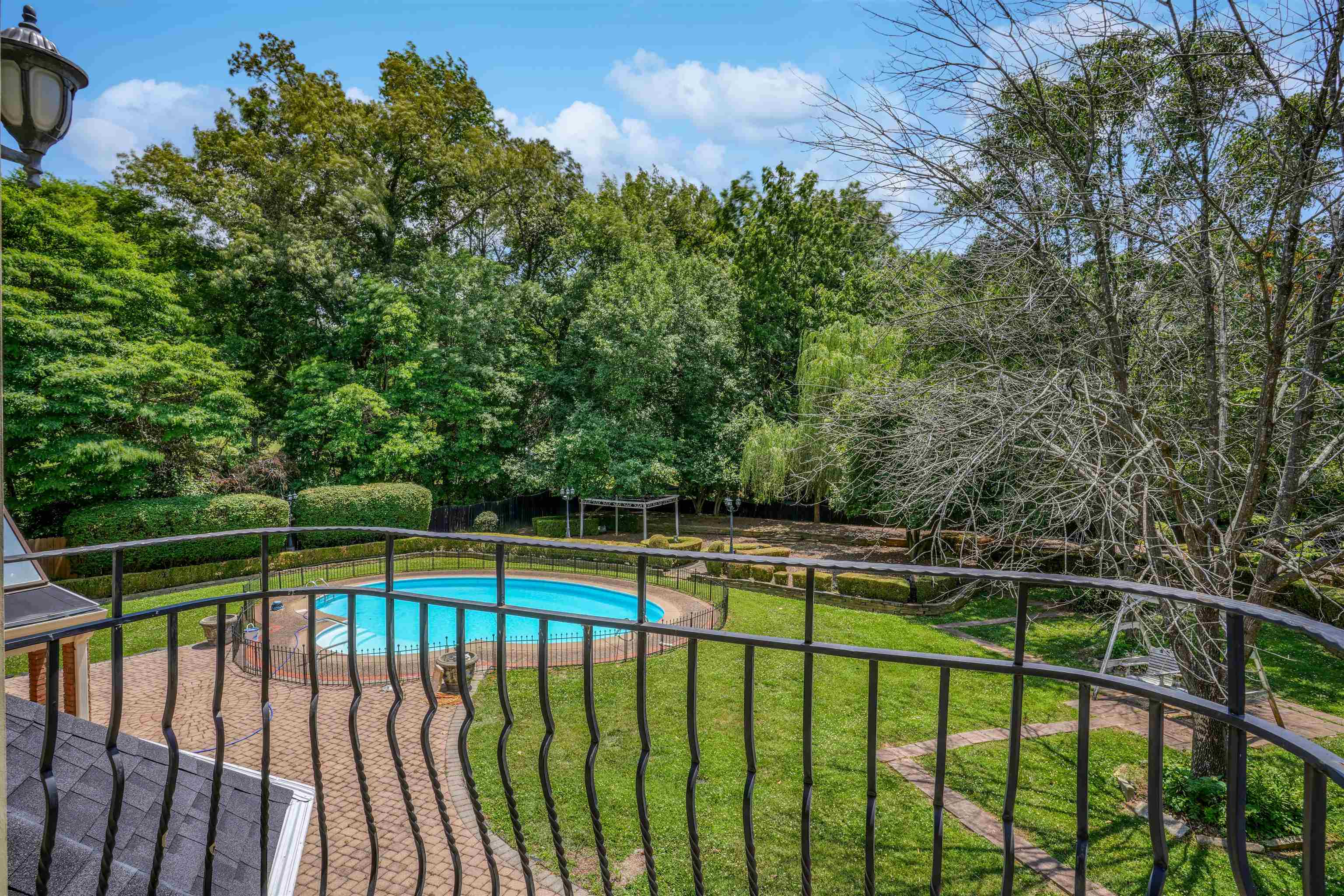 3644 Highway 351, Henderson, Kentucky 42420, 5 Bedrooms Bedrooms, ,3 BathroomsBathrooms,Single Family Residence,For Sale,Highway 351,87345