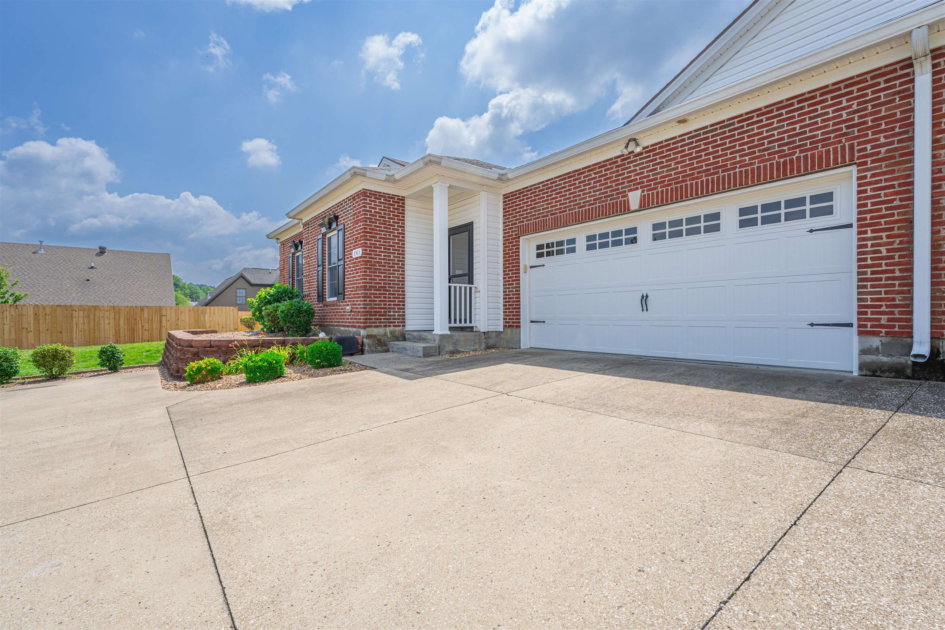3965 Brookside Court, Owensboro, Kentucky 42303, 2 Bedrooms Bedrooms, ,2 BathroomsBathrooms,Single Family Residence,For Sale,Brookside Court,87366