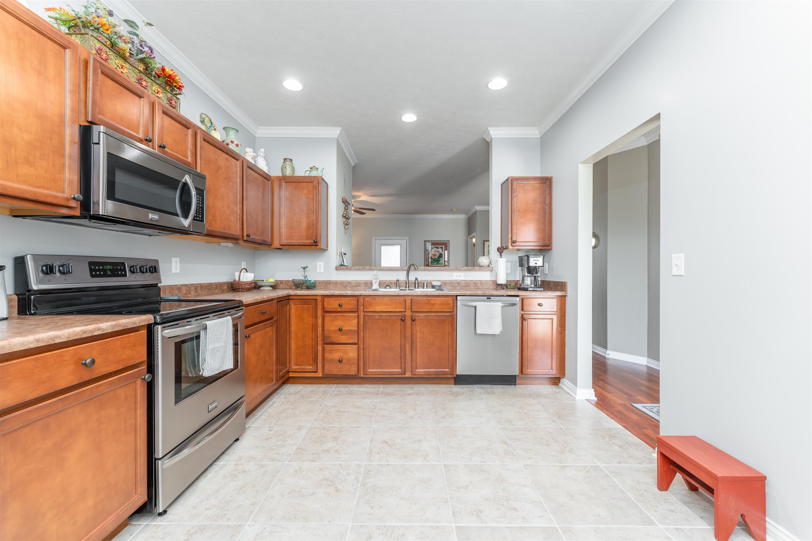 3965 Brookside Court, Owensboro, Kentucky 42303, 2 Bedrooms Bedrooms, ,2 BathroomsBathrooms,Single Family Residence,For Sale,Brookside Court,87366