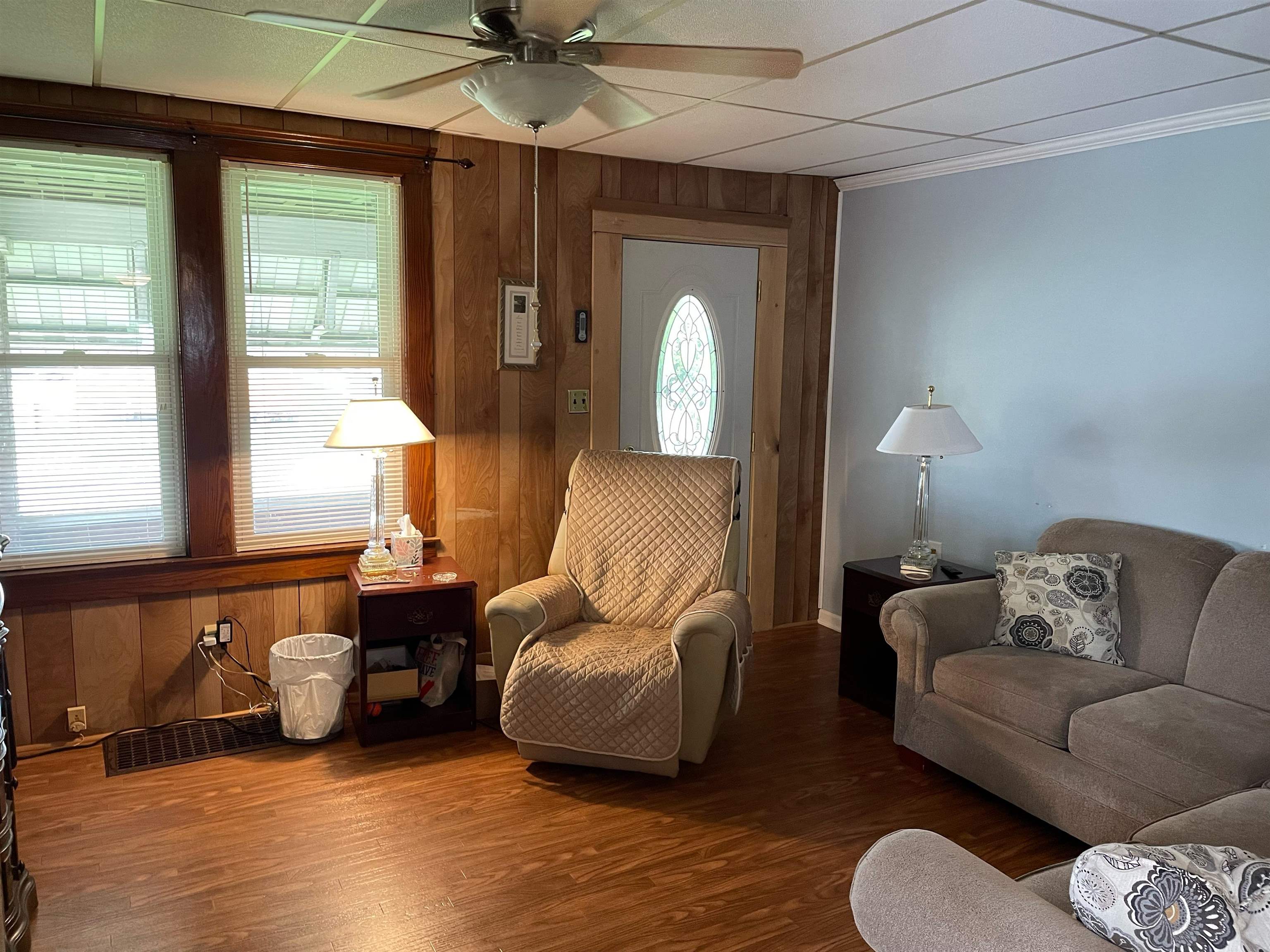 2100 4th Street, Owensboro, Kentucky 42303, 3 Bedrooms Bedrooms, ,1 BathroomBathrooms,Single Family Residence,For Sale,4th Street,87371