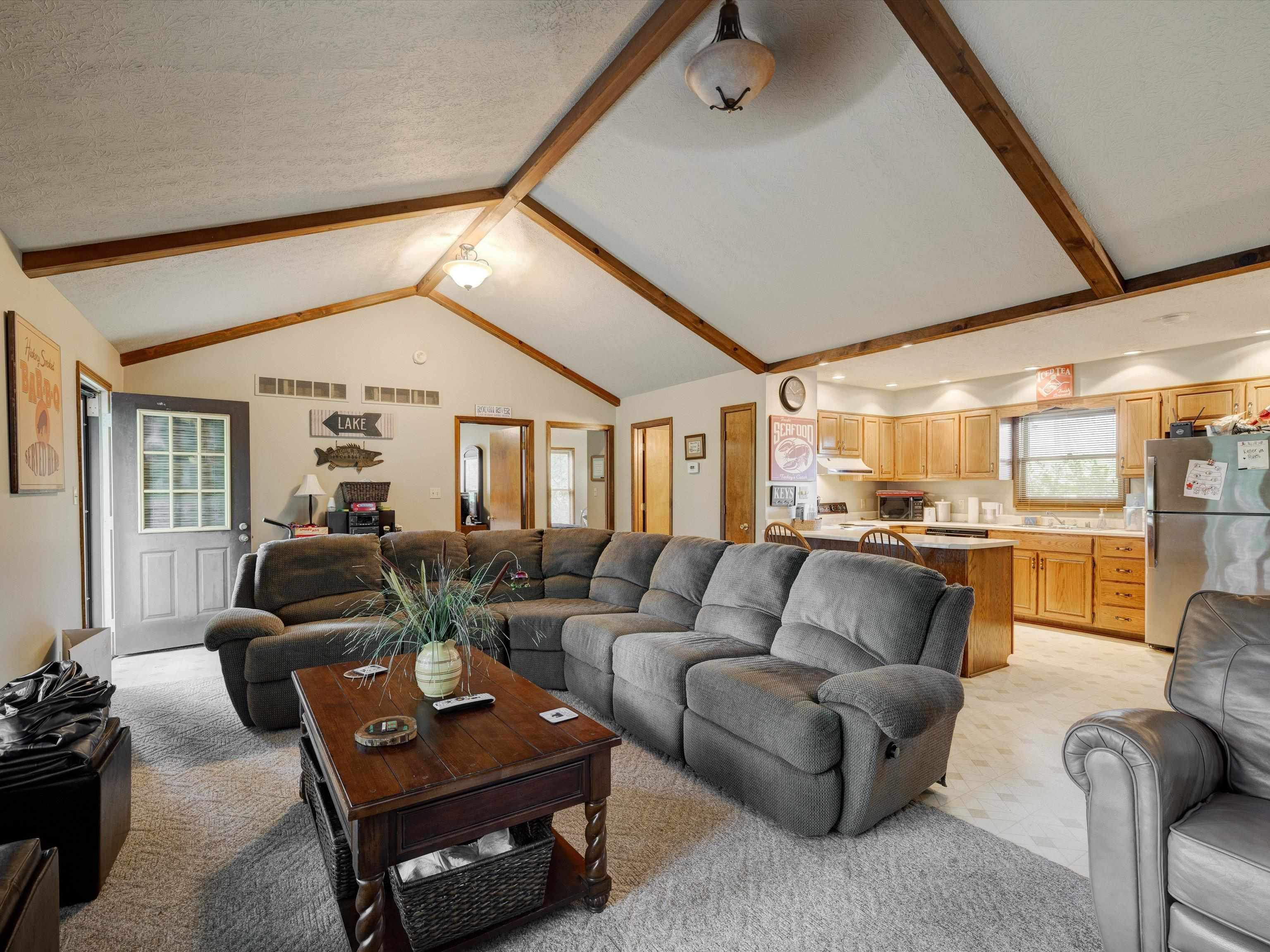822 Spring Shores Ln, Falls of Rough, Kentucky 40119, 2 Bedrooms Bedrooms, ,1 BathroomBathrooms,Single Family Residence,For Sale,Spring Shores Ln,87372