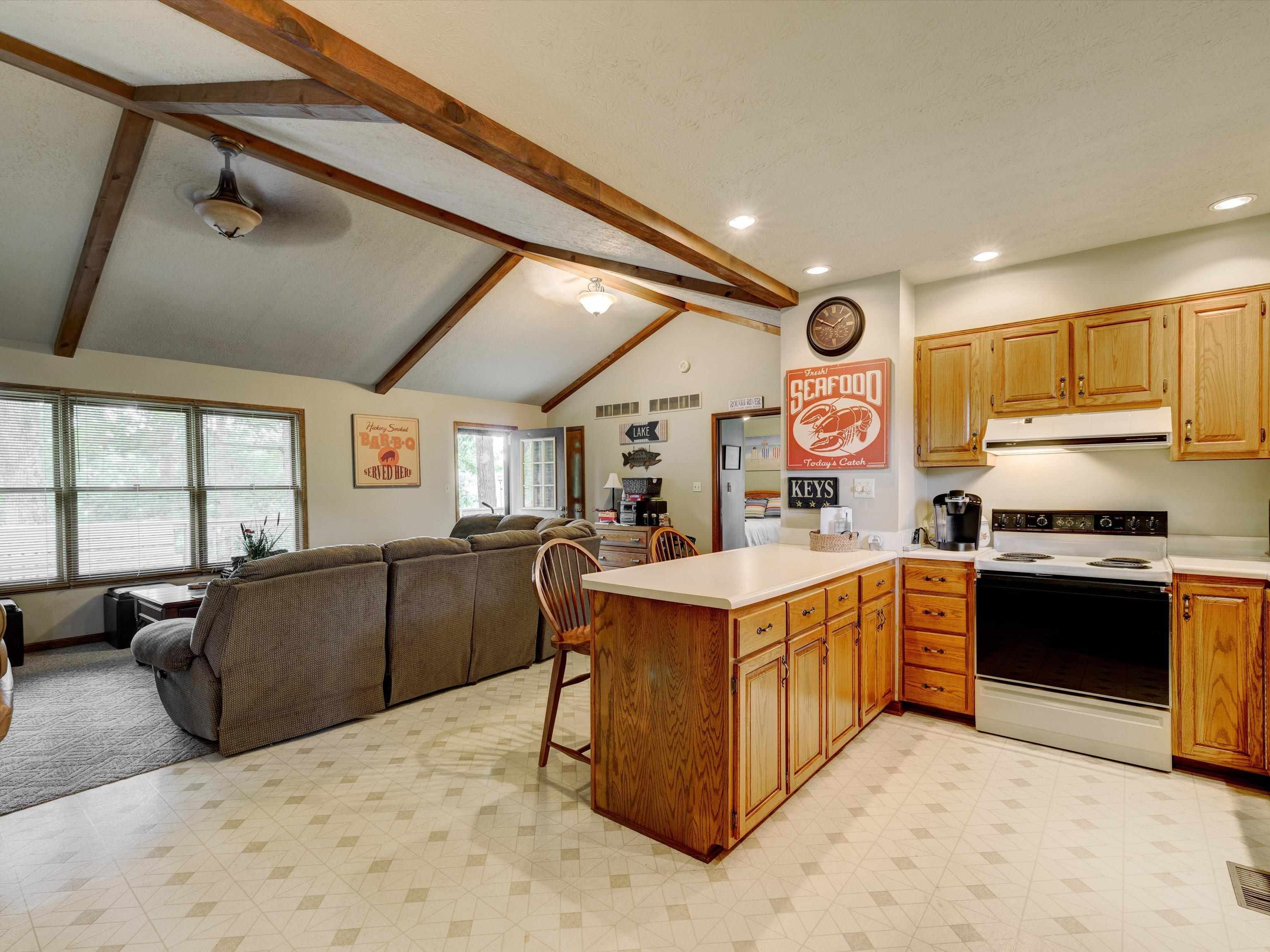 822 Spring Shores Ln, Falls of Rough, Kentucky 40119, 2 Bedrooms Bedrooms, ,1 BathroomBathrooms,Single Family Residence,For Sale,Spring Shores Ln,87372
