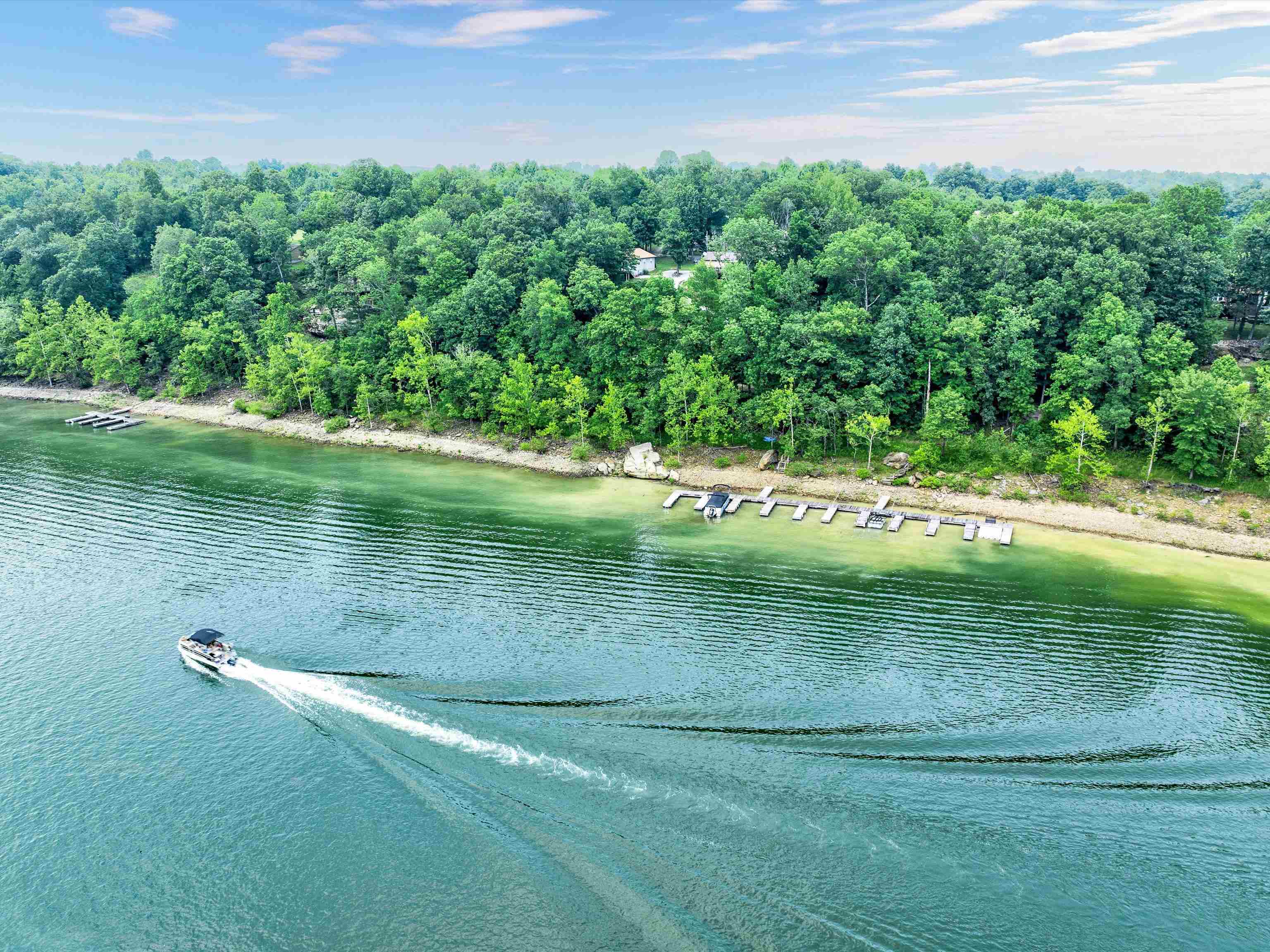 822 Spring Shores Ln, Falls of Rough, Kentucky 40119, 2 Bedrooms Bedrooms, ,1 BathroomBathrooms,Single Family Residence,For Sale,Spring Shores Ln,87372