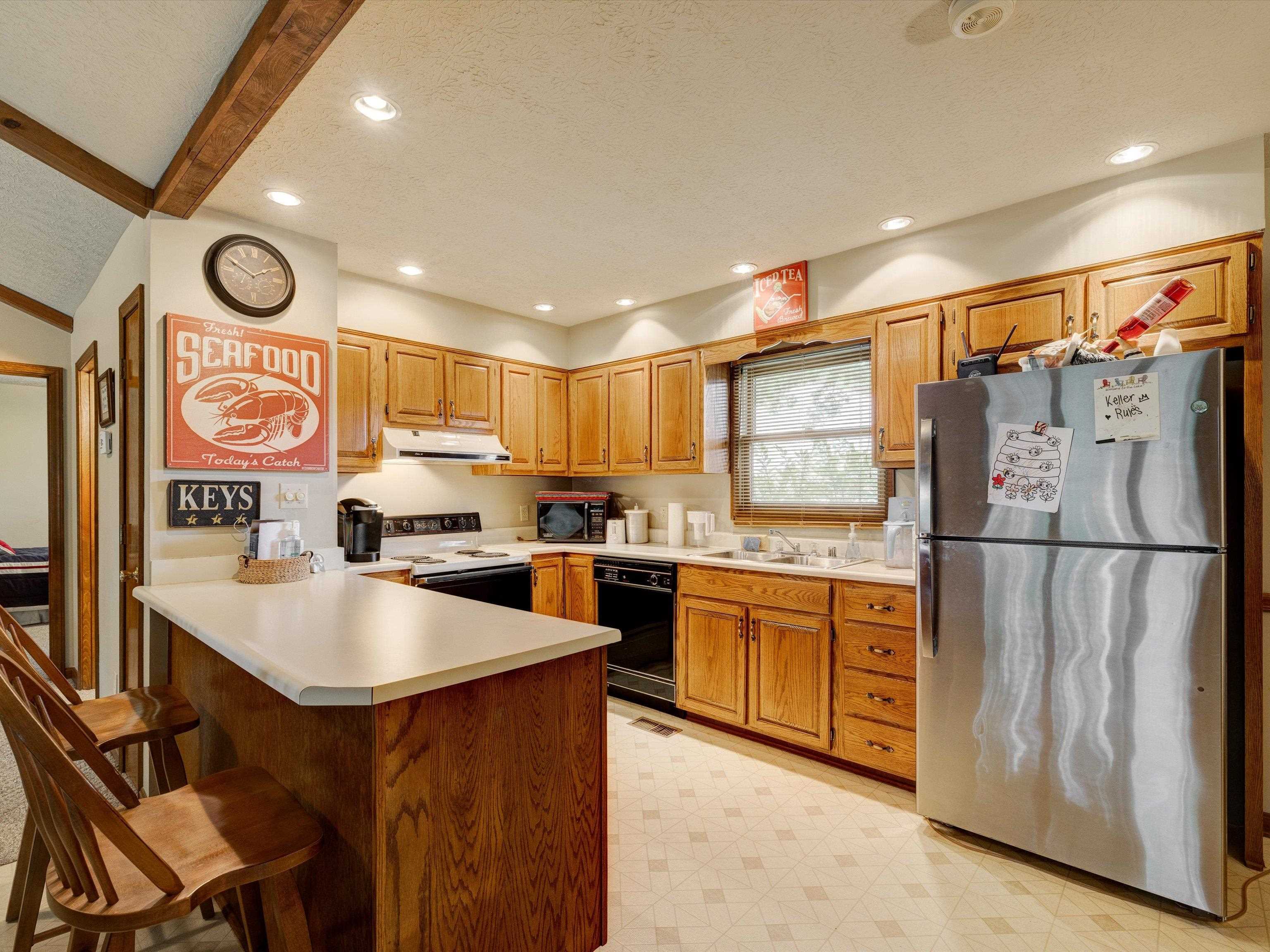 822 Spring Shores Ln, Falls of Rough, Kentucky 40119, 2 Bedrooms Bedrooms, ,1 BathroomBathrooms,Single Family Residence,For Sale,Spring Shores Ln,87372