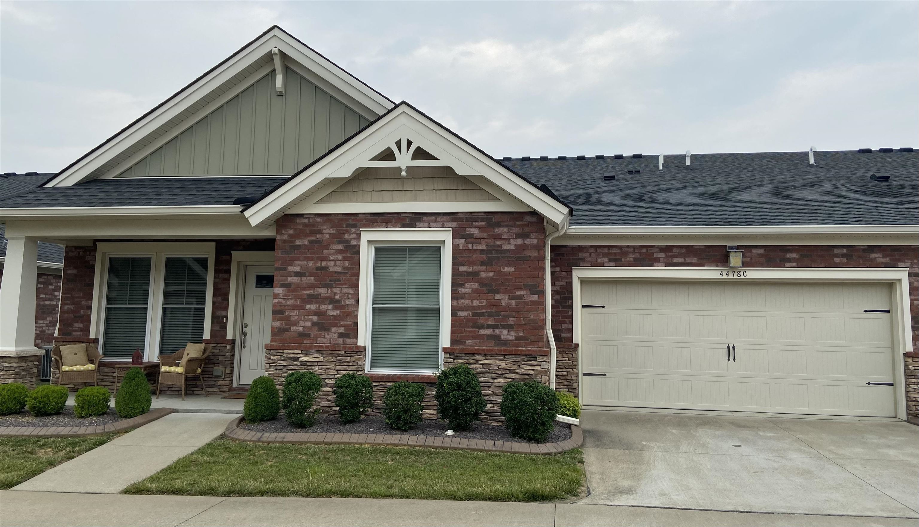 4478 C Springhill Dr., Owensboro, Kentucky 42303, 2 Bedrooms Bedrooms, ,2 BathroomsBathrooms,Condominium,For Sale,Springhill Dr.,87380